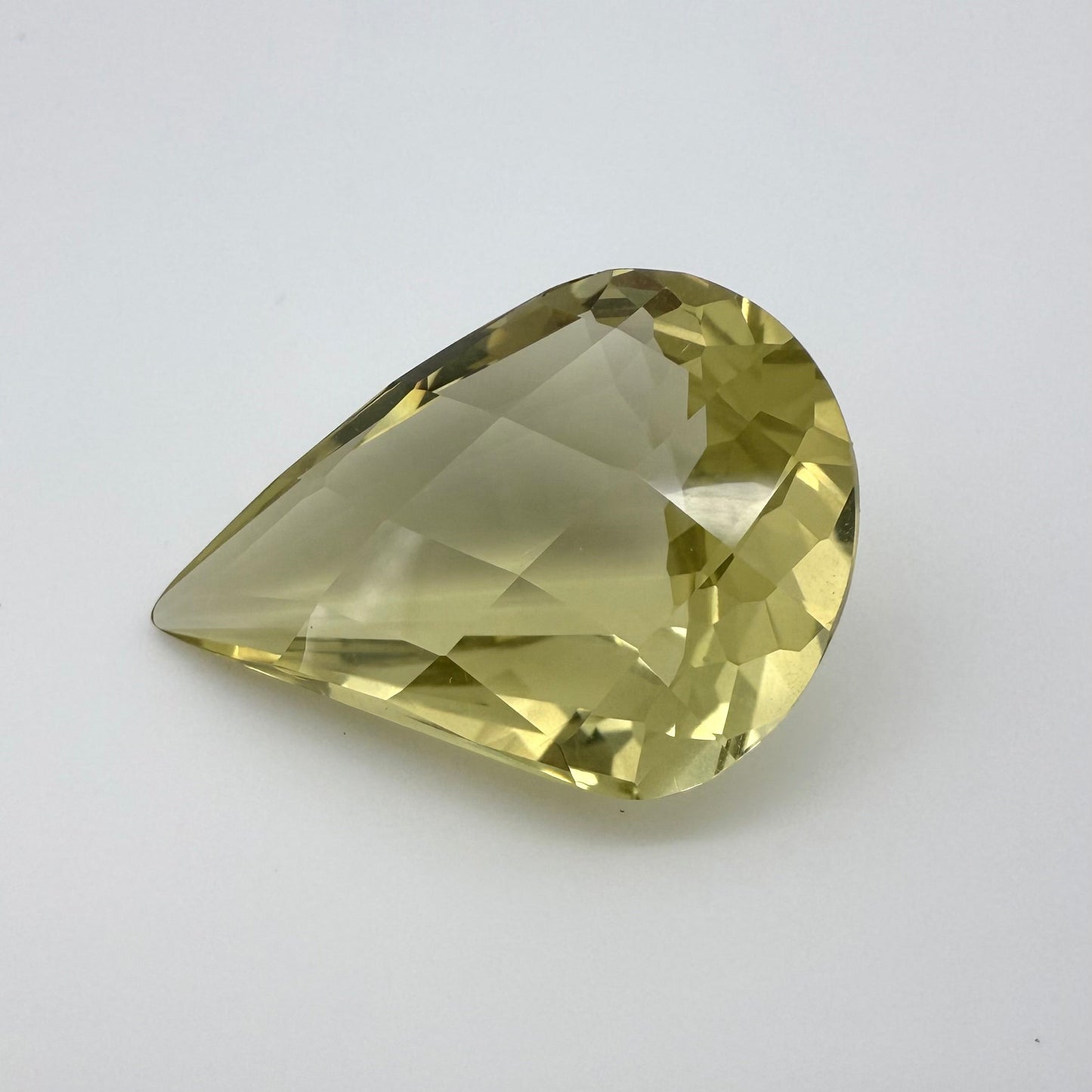 Big Lemon Quartz Fancy 12.97 Ct