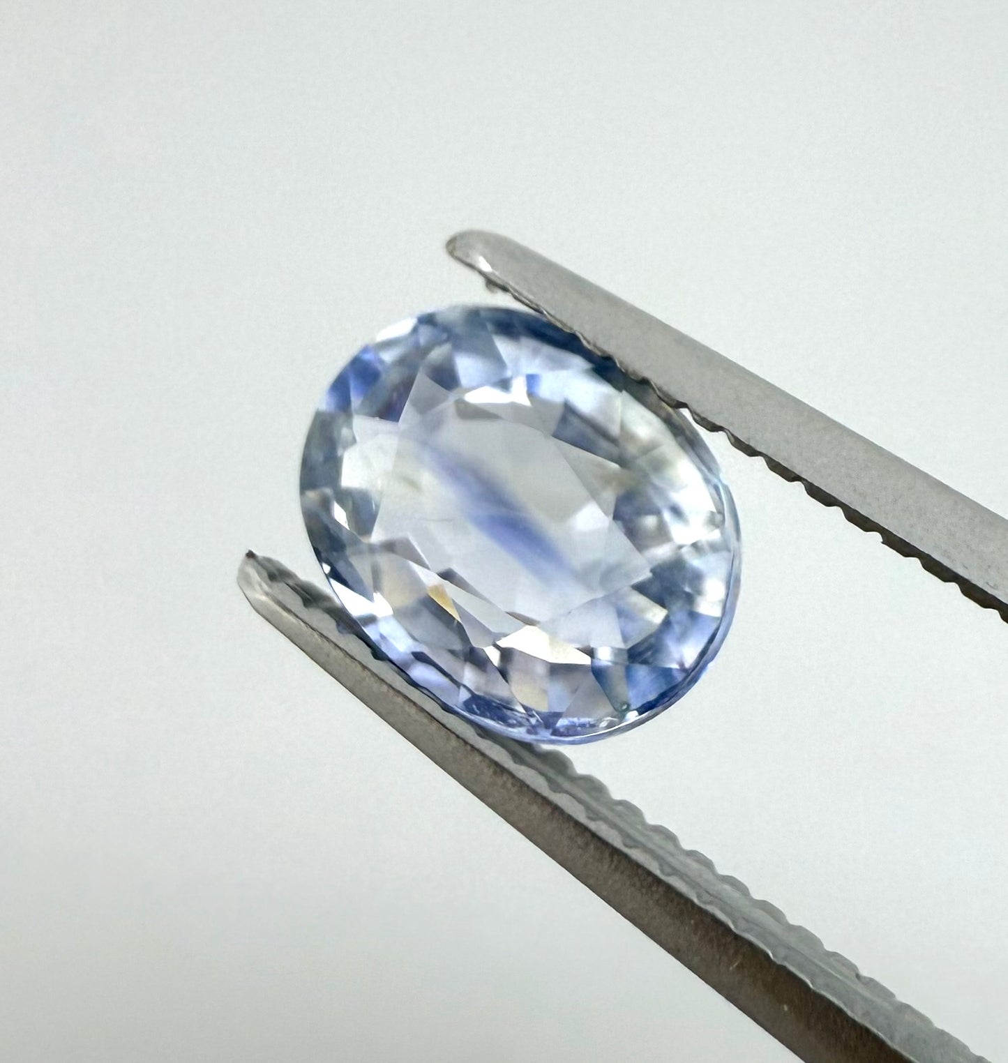 Bi-Color (White Blue) Sapphire Oval 1.12 Ct