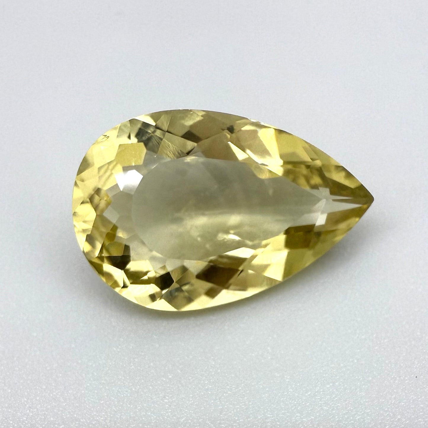 Lemon Quartz Pear 13.39 Ct