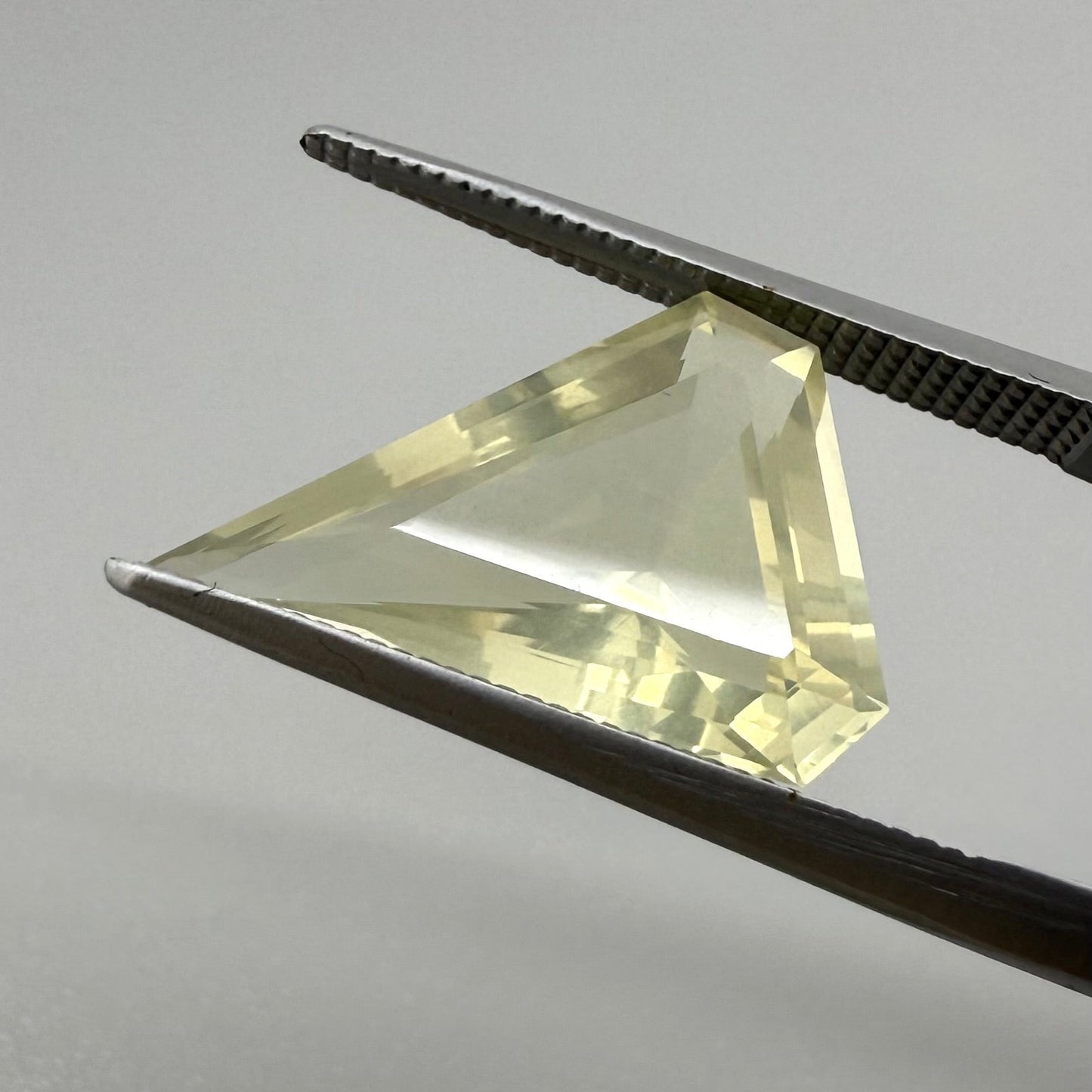 Lemon Quartz Fancy 5.05 Ct