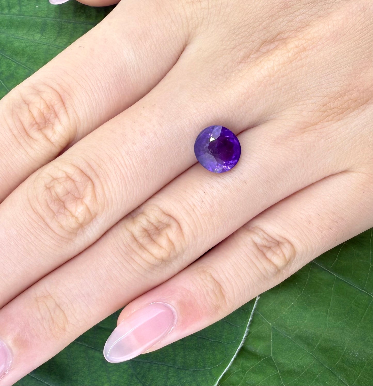 Purple/Pink Amethyst Oval 2.2 Ct