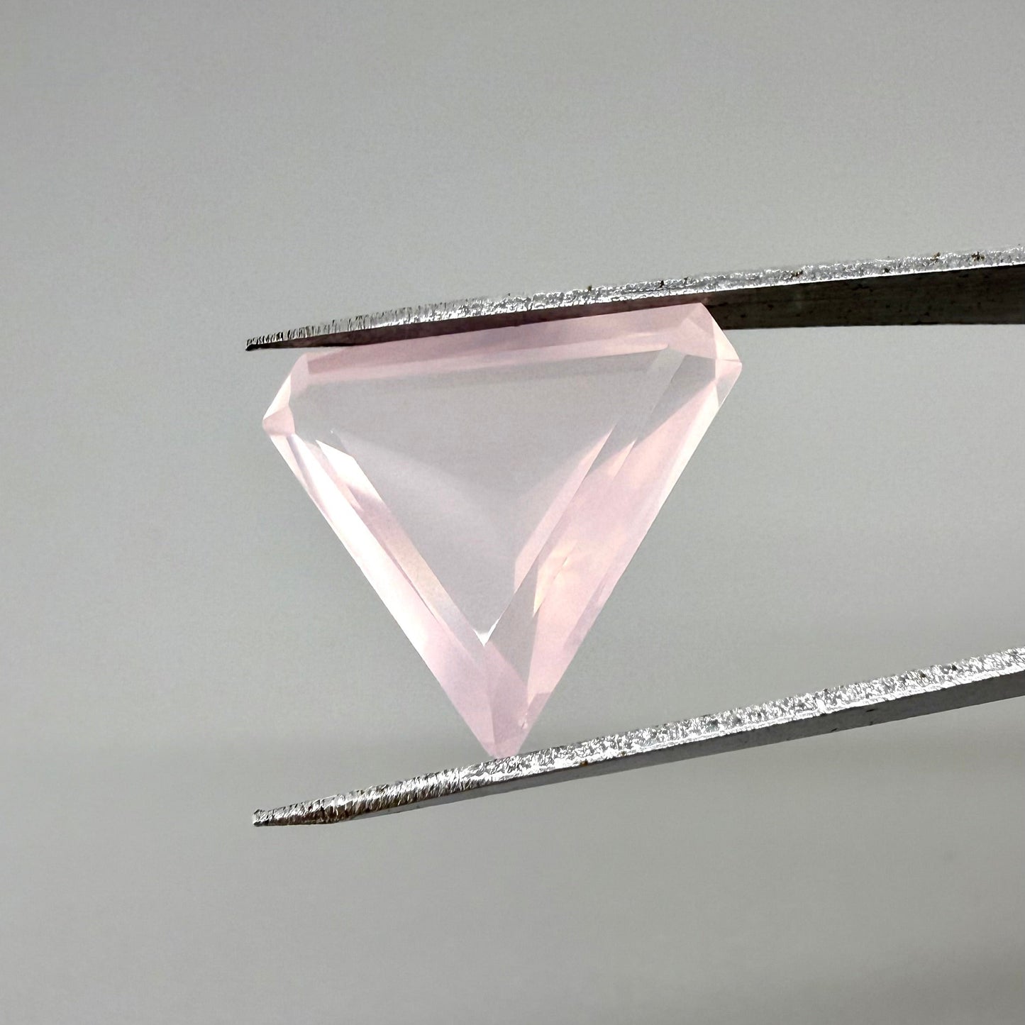 Rose Quartz Fancy 8.23 Ct