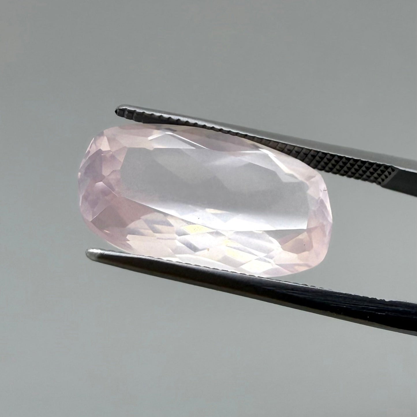 Rose Quartz Oval/Fancy 8.12 Ct