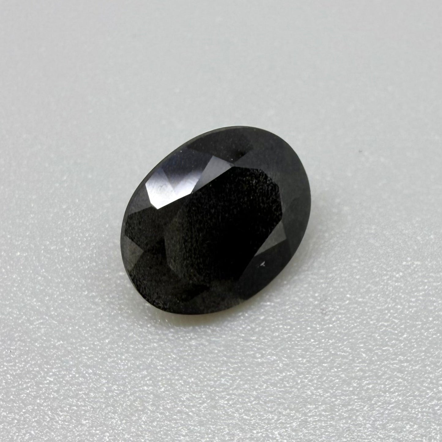 Black-Anthracite/Dark-Violet Scapolite Oval 2.45 Ct