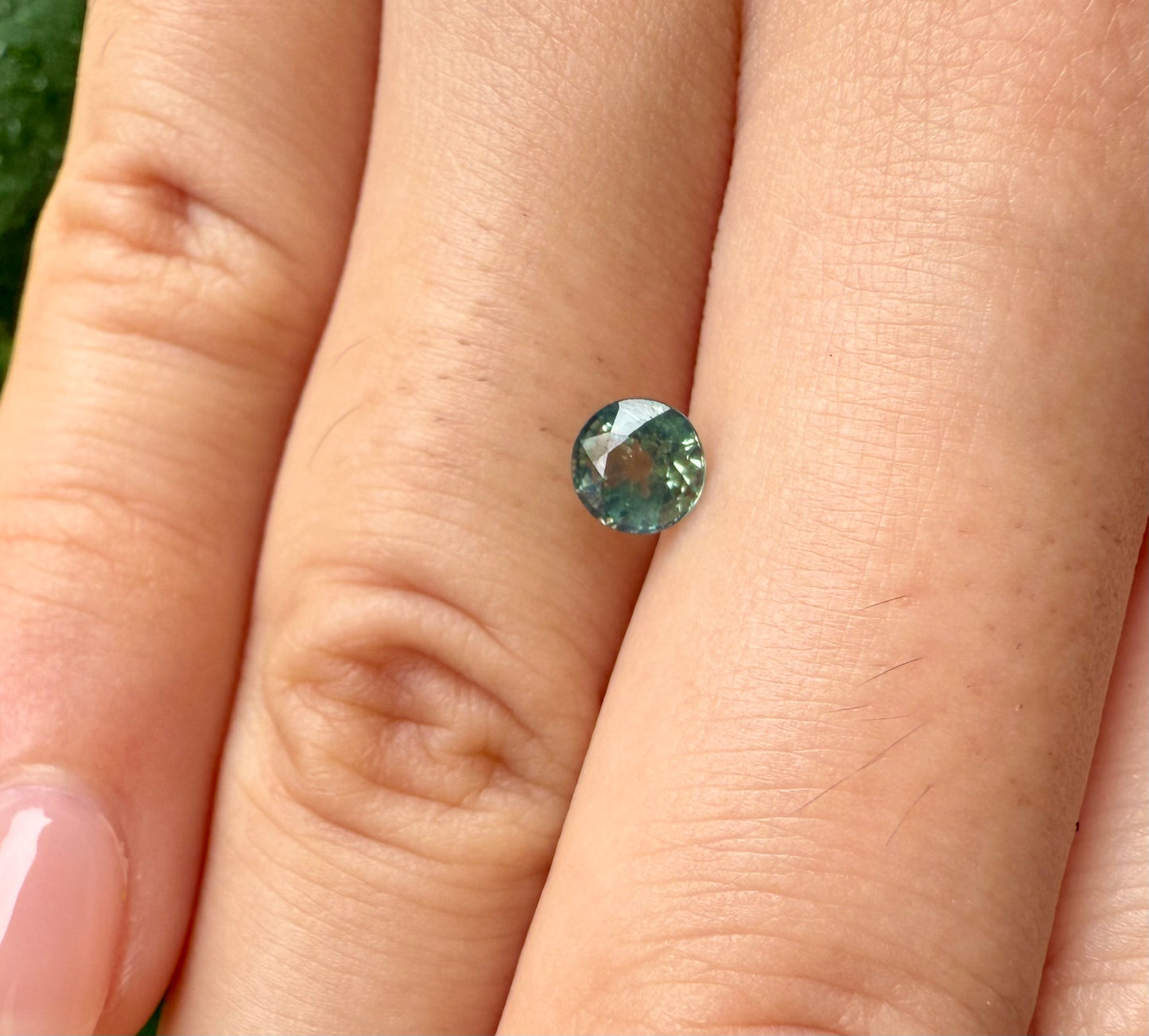 Green Sapphire Round 0.79 Ct
