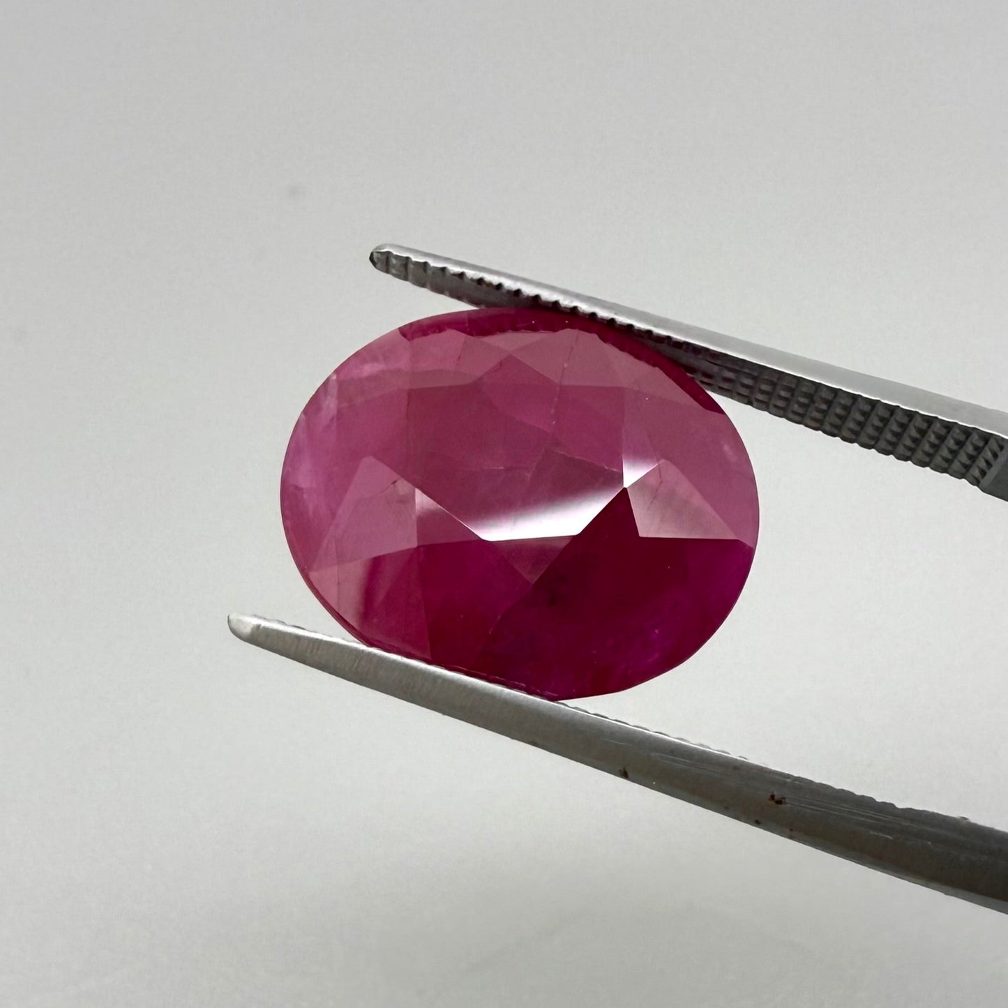 Pinkish Red Ruby Oval 11.94 Ct