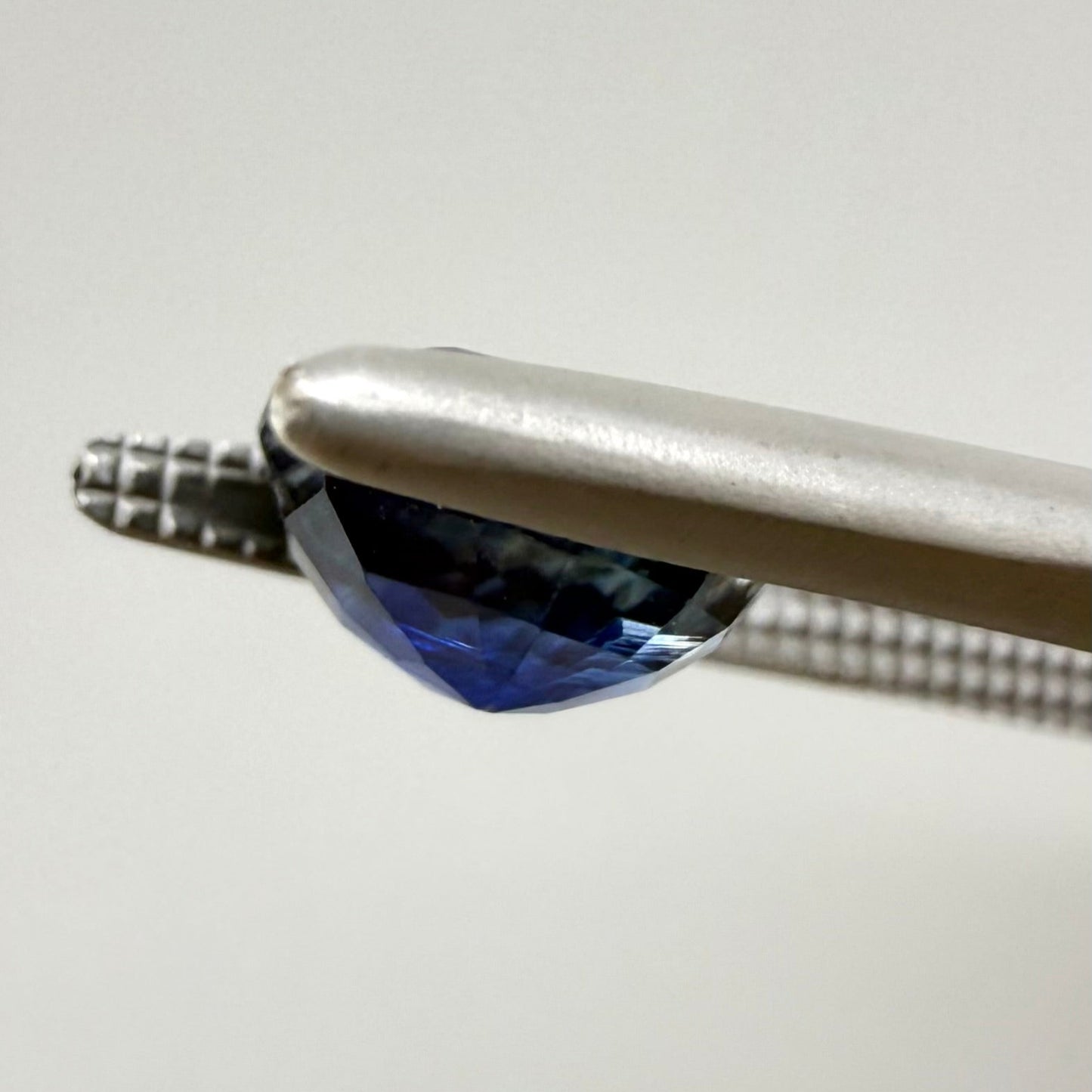 Royal Blue Kyanite Pear 1.71 Ct