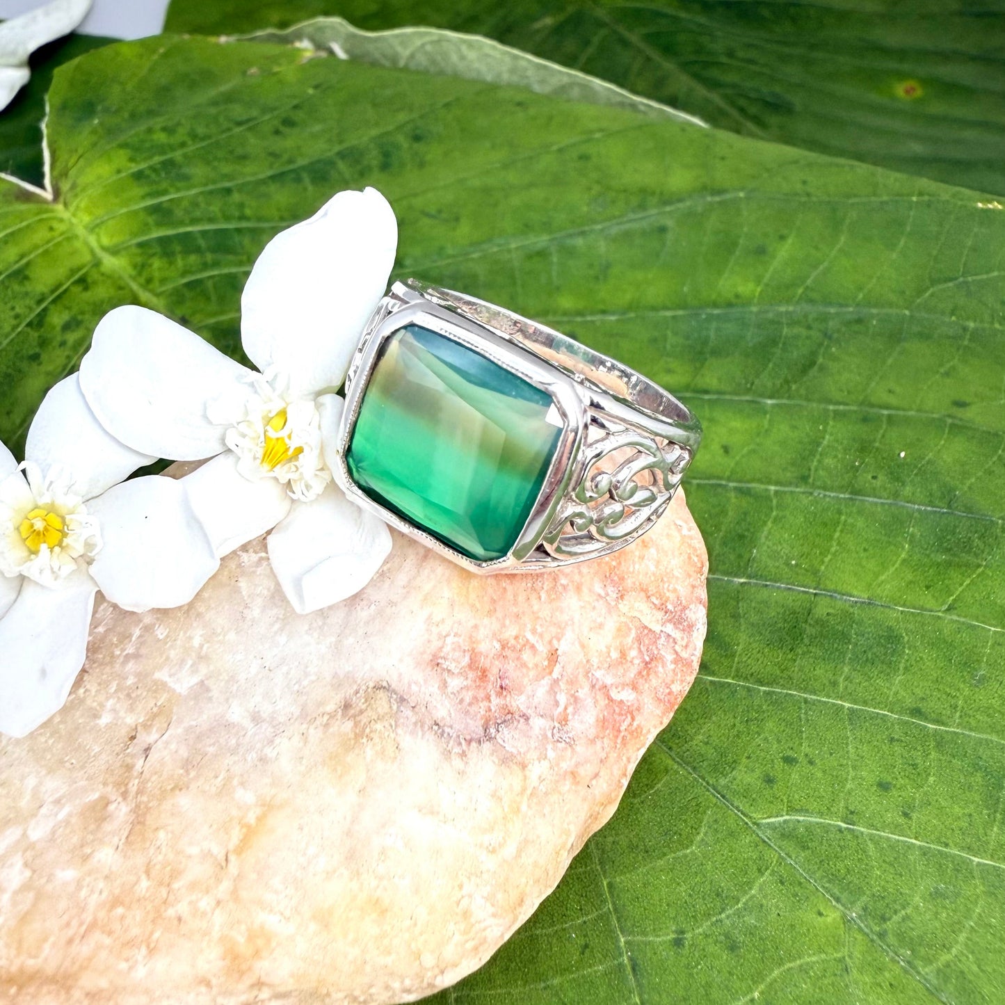 White gold plated silver ring with Chalcedony