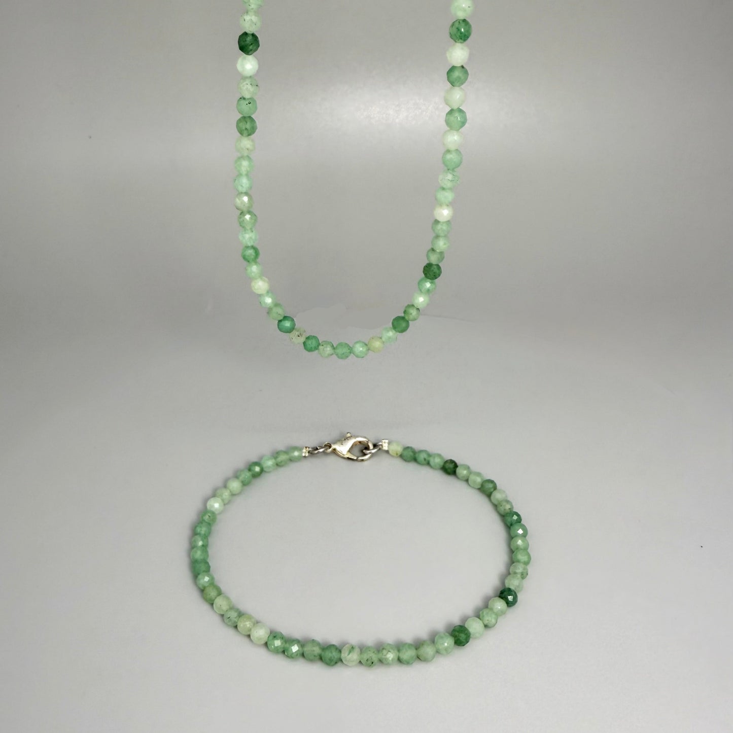 Fine Aventurine gemstone beads Necklace & Bracelet