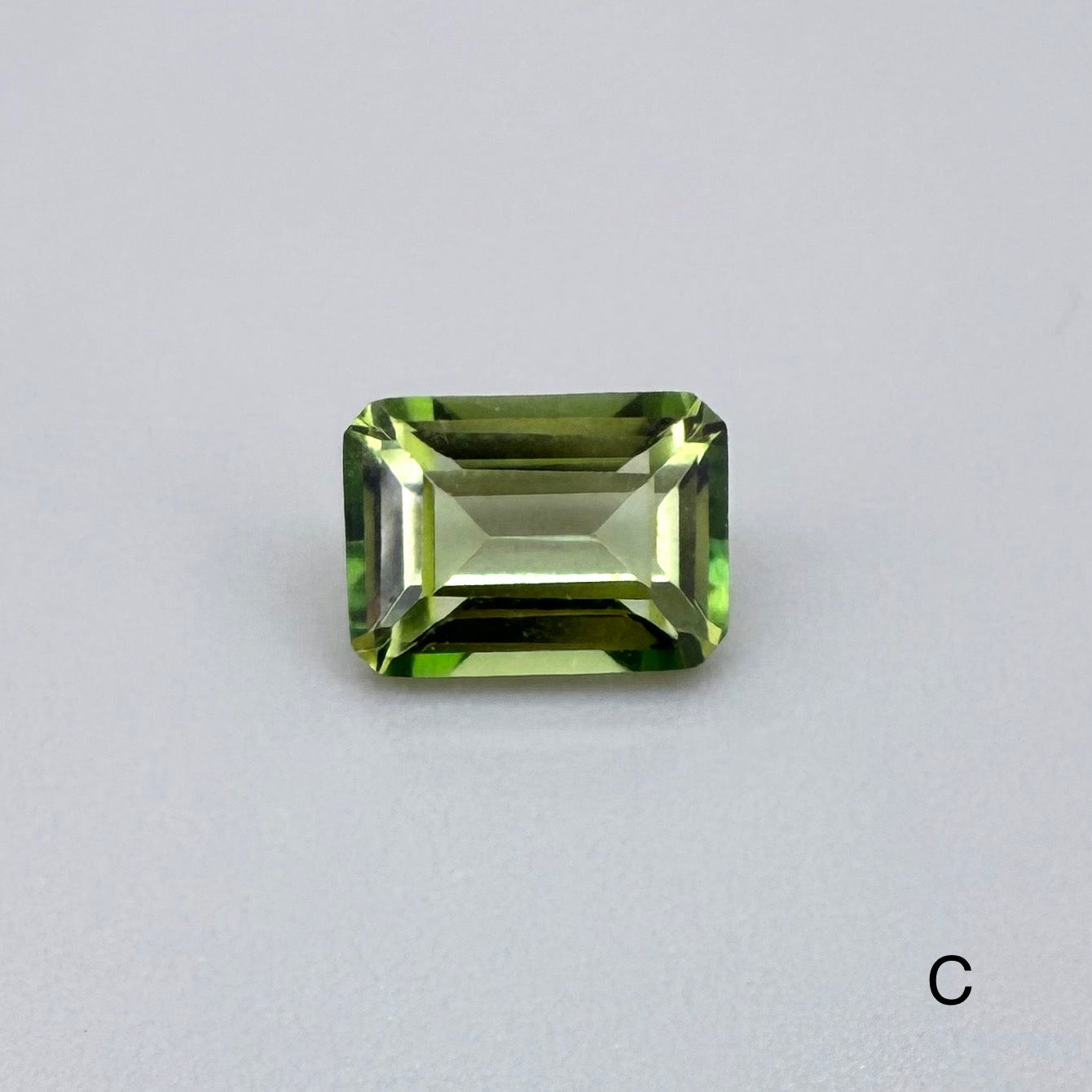 Pale Green Topaz Lot Baguette 8.3 Ct