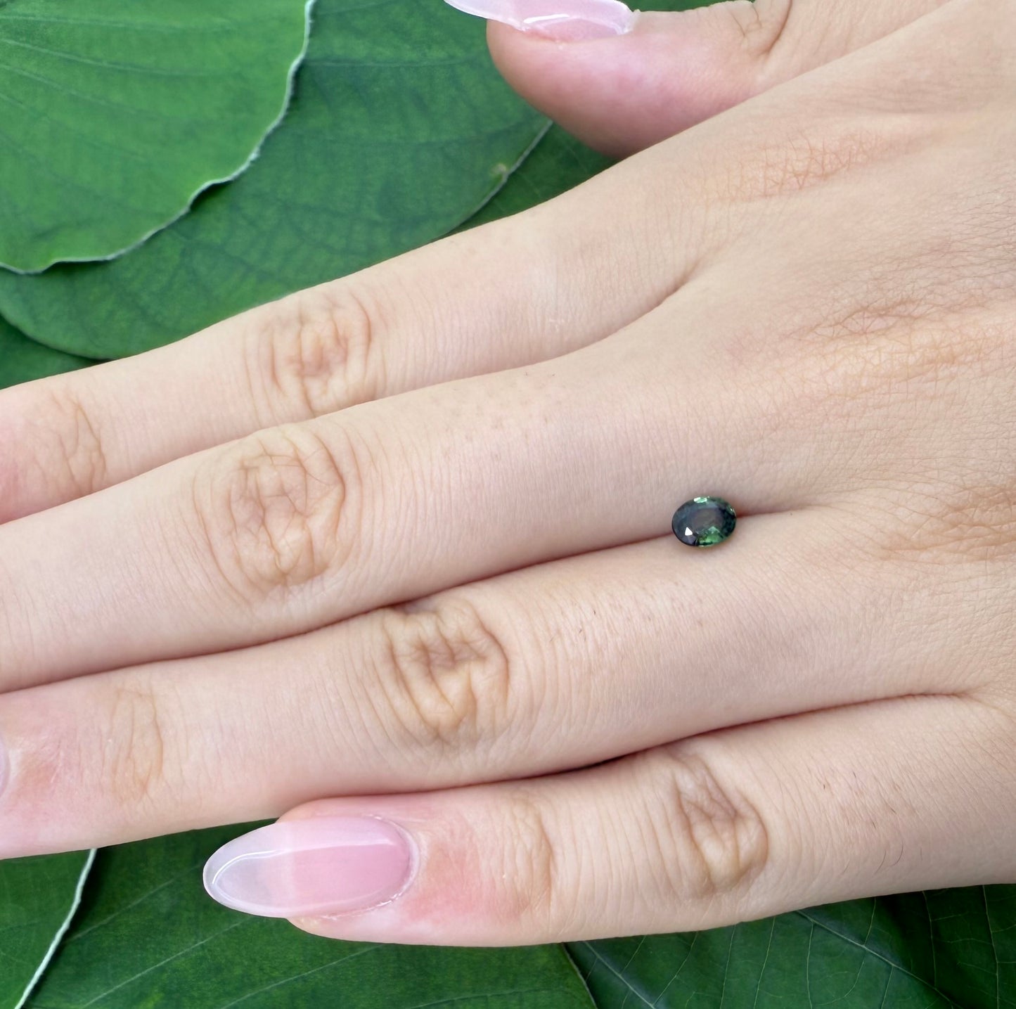 Green Hues Sapphire Oval 0.48 Ct