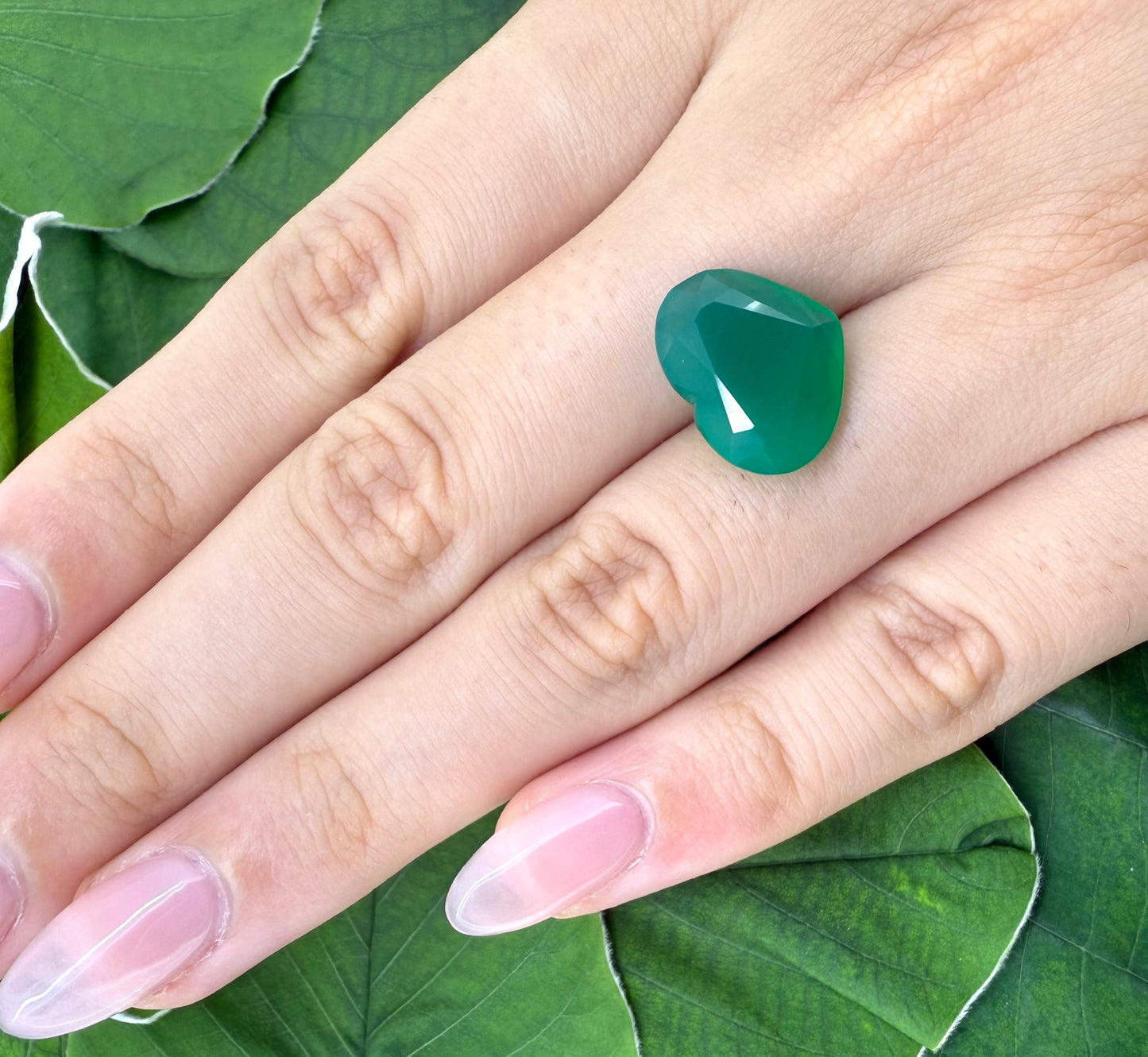 Vibrant Green Chalcedony Heart 5.73 Ct