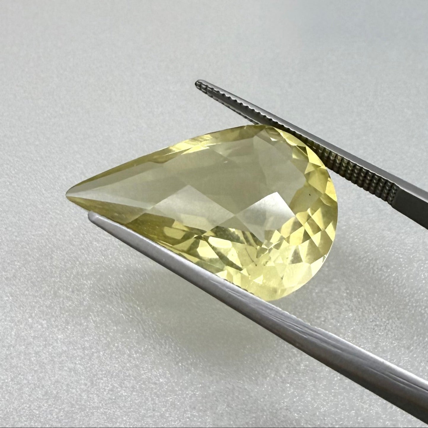 Big Lemon Quartz Fancy 12.97 Ct