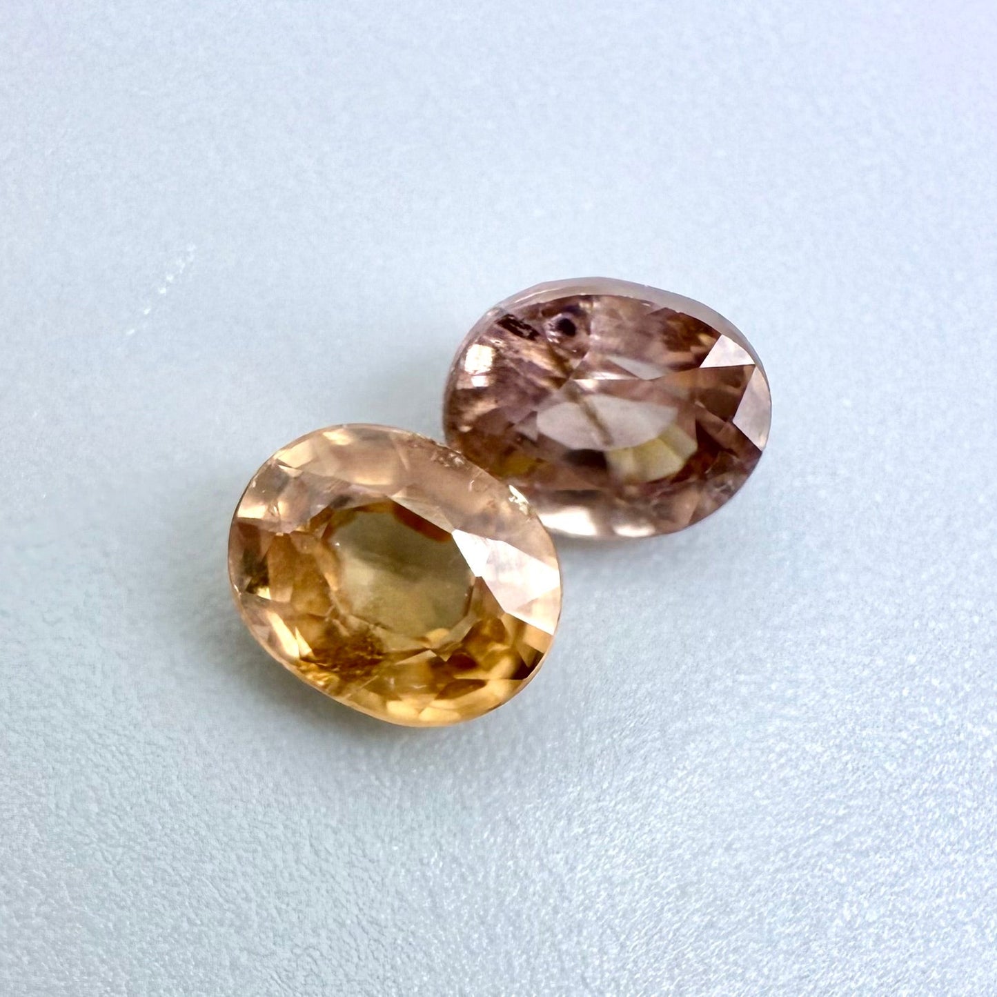 Peach-Pink Zircon Set Oval 1.47 Ct