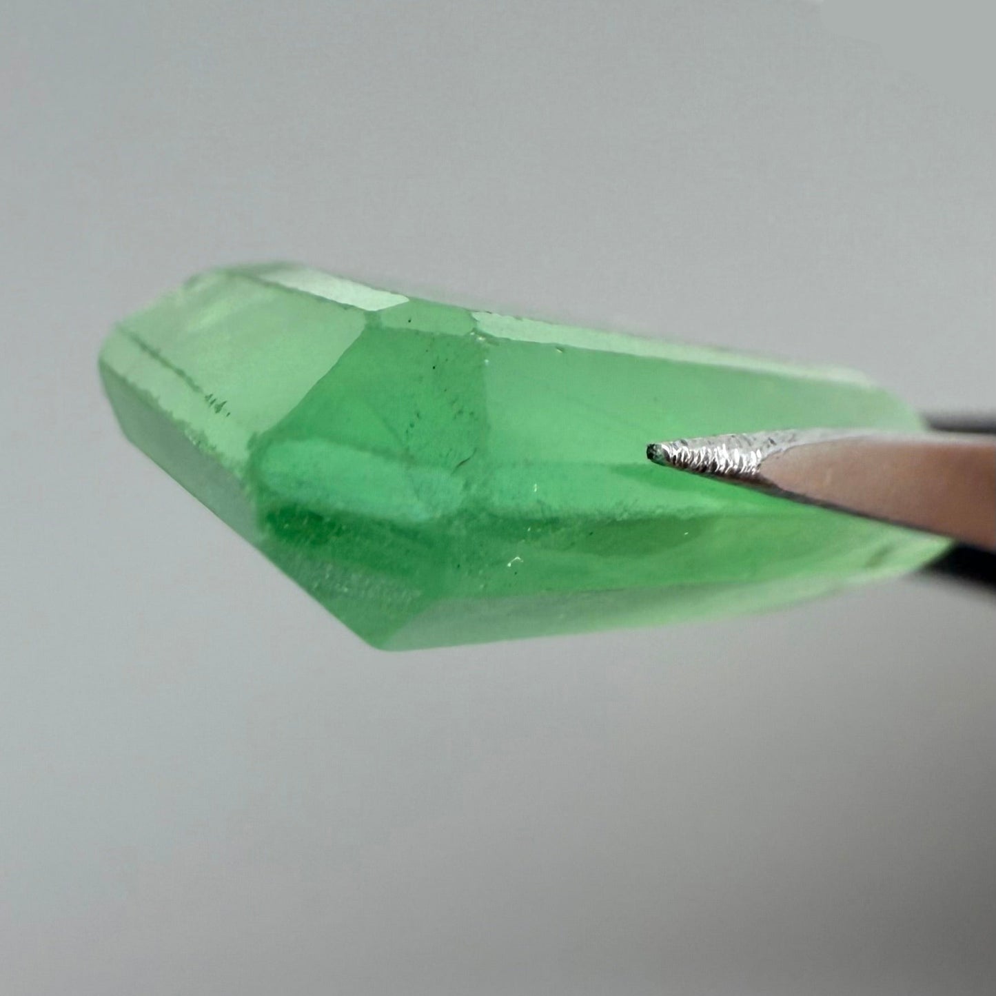 Vibrant Green Fluorite Trapeze 25 Ct
