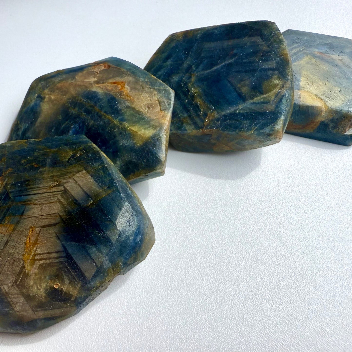 Sapphires Rough Plates R13 - available per plate or set