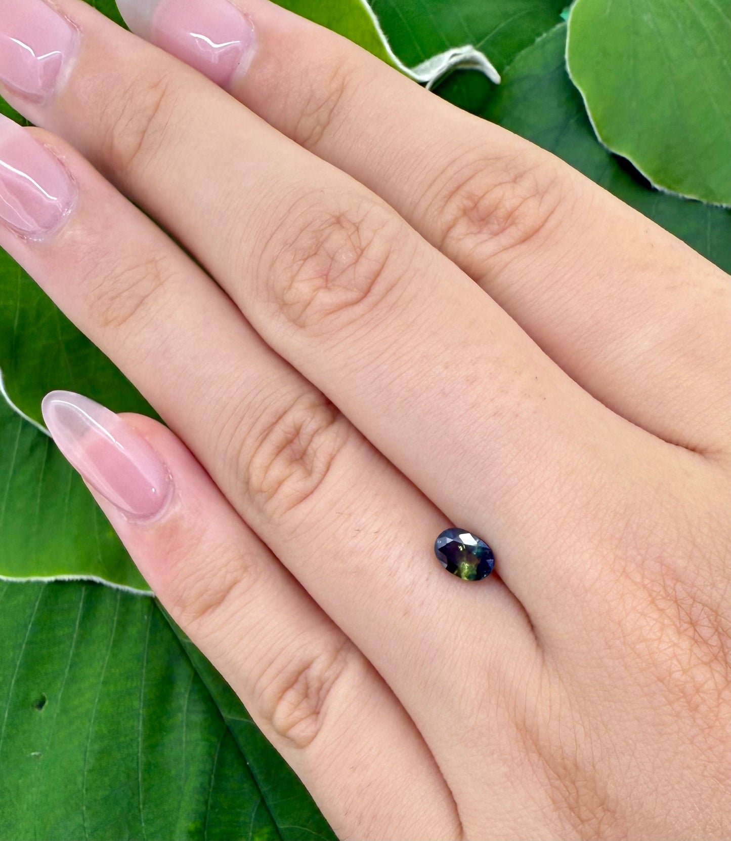 Bi-Color (Green Blue) Sapphire Oval 0.69 Ct