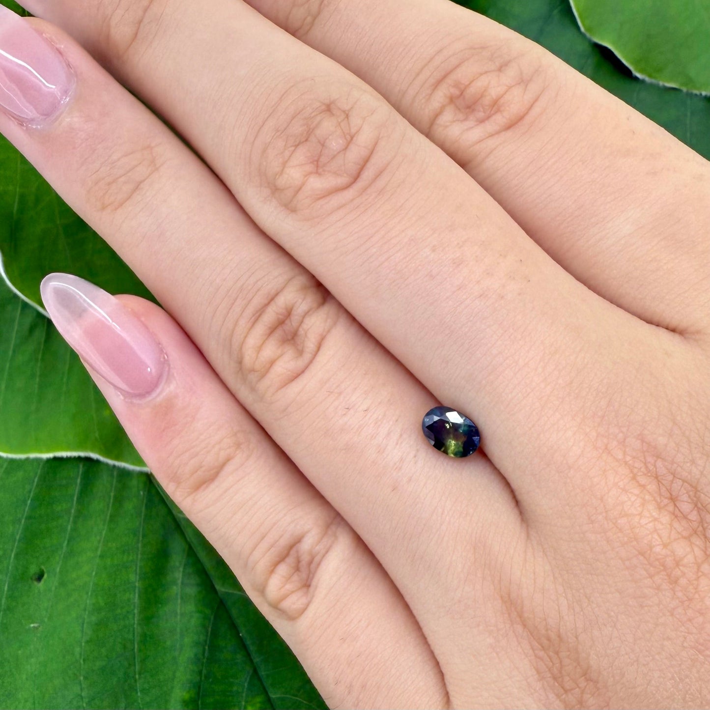 Natural Bi-Color Sapphire gemstone oval cut