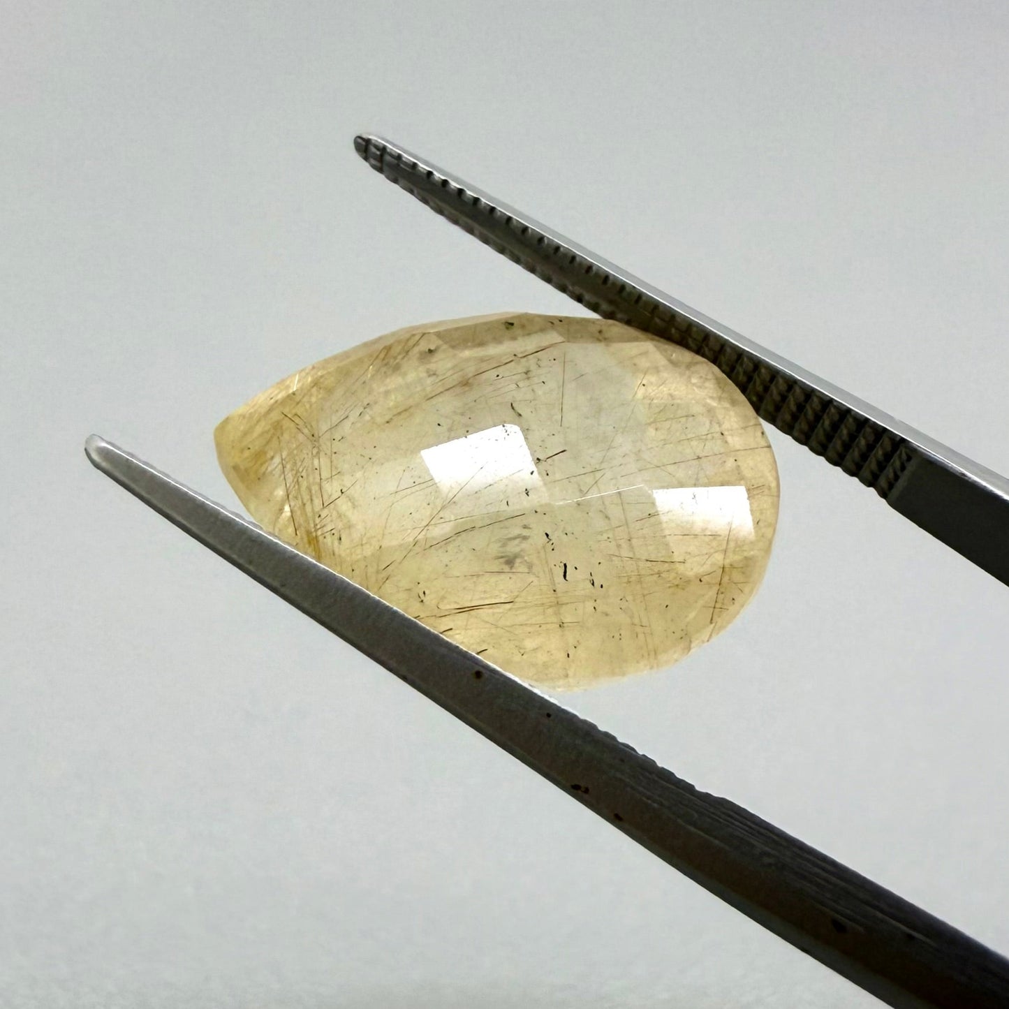 Big Clear Sand-Gold Rutilated Quartz Pear 12.51 Ct