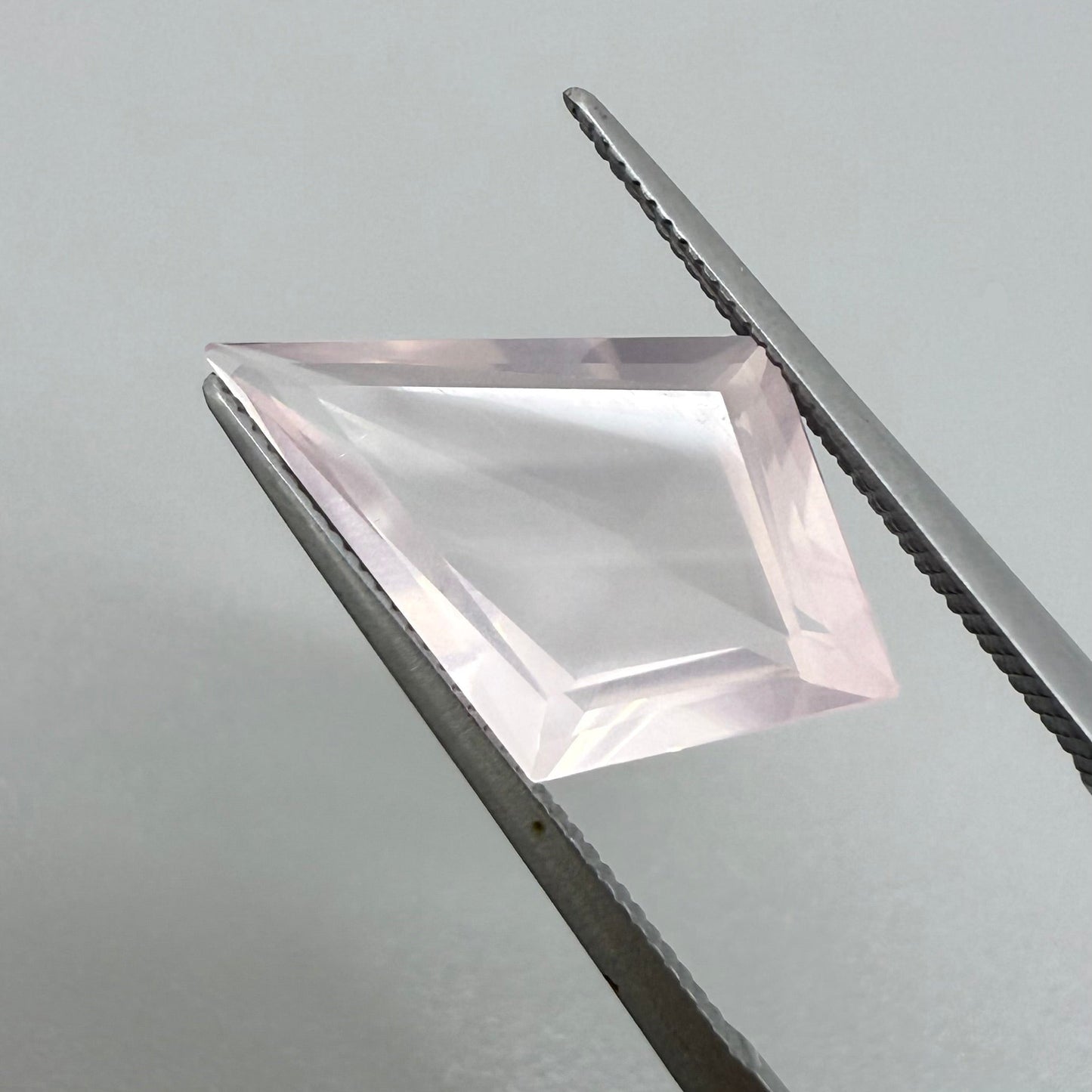 Rose Quartz Kite 4.6 Ct