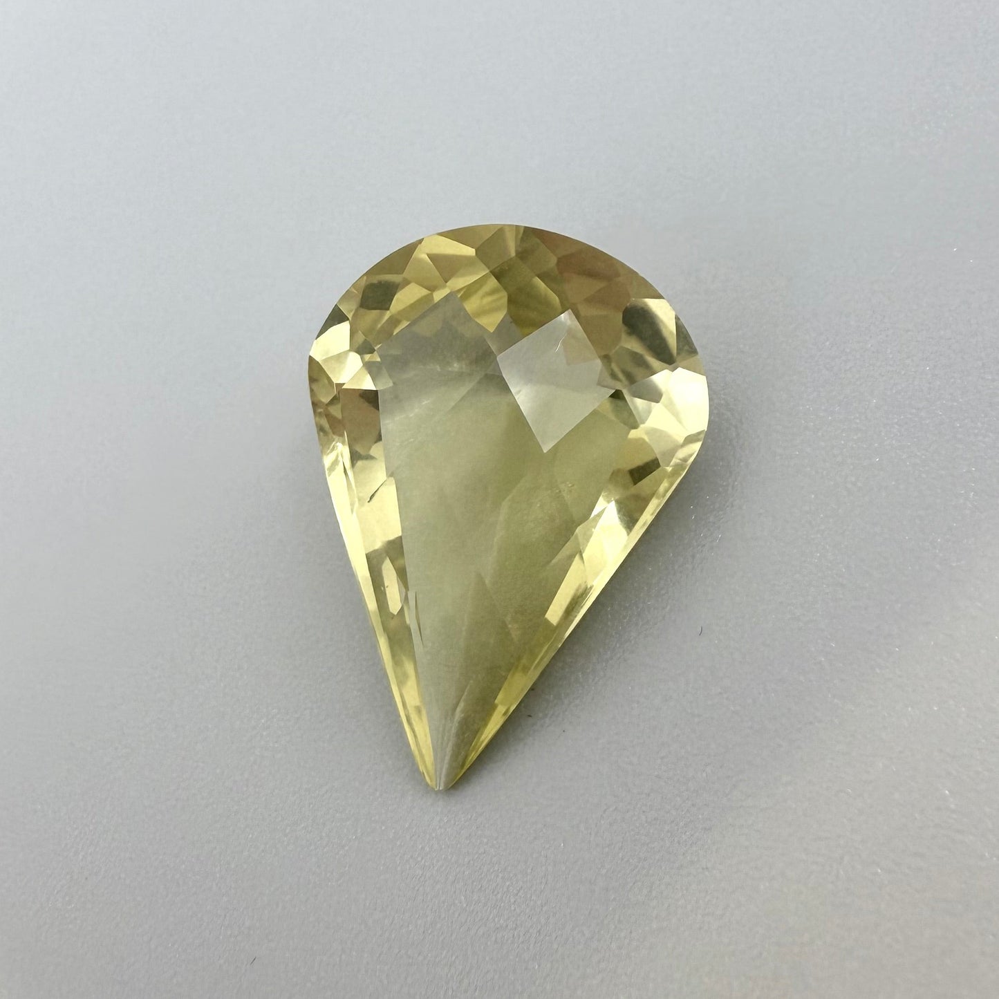 Big Lemon Quartz Fancy 12.97 Ct