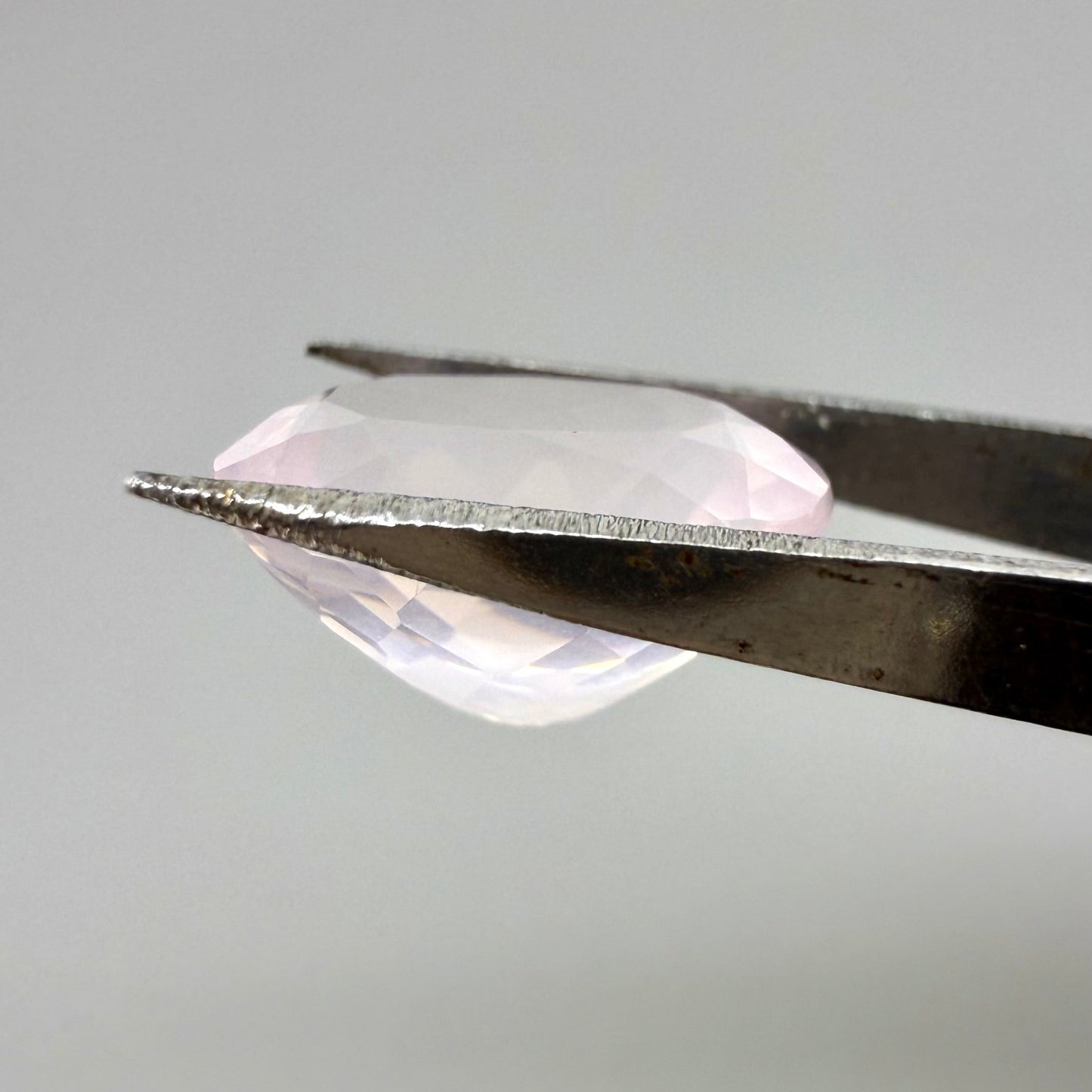 Rose Quartz Oval 7.47 Ct