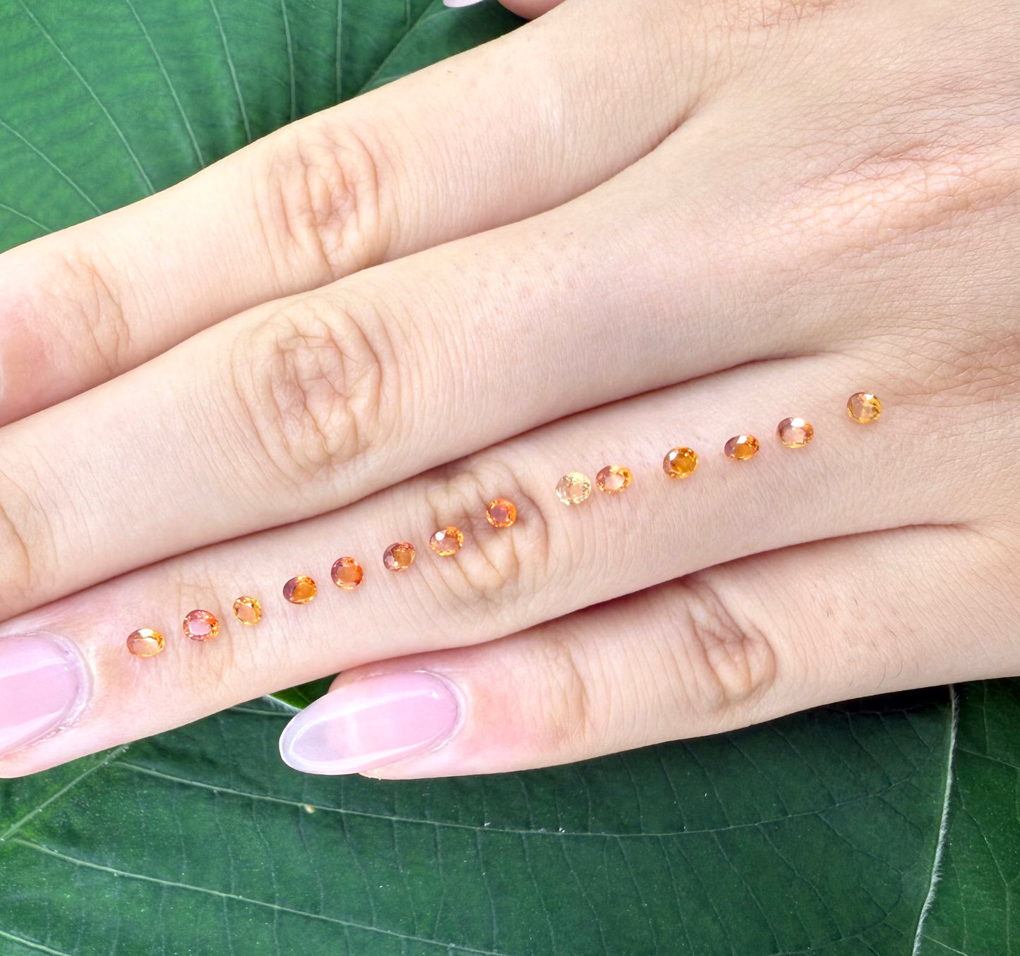 Bi-Color (Yellow, Orange) Sapphire Lot Round-Oval 1.37 Ct