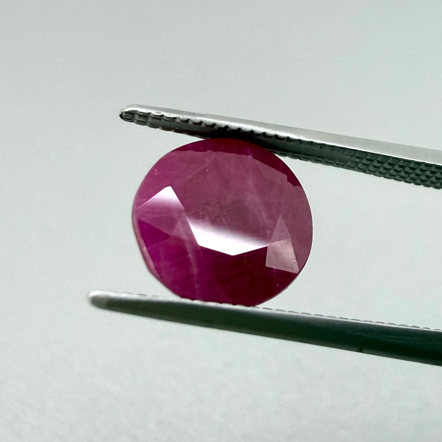 Pinkish Red Ruby Round 3.11 Ct