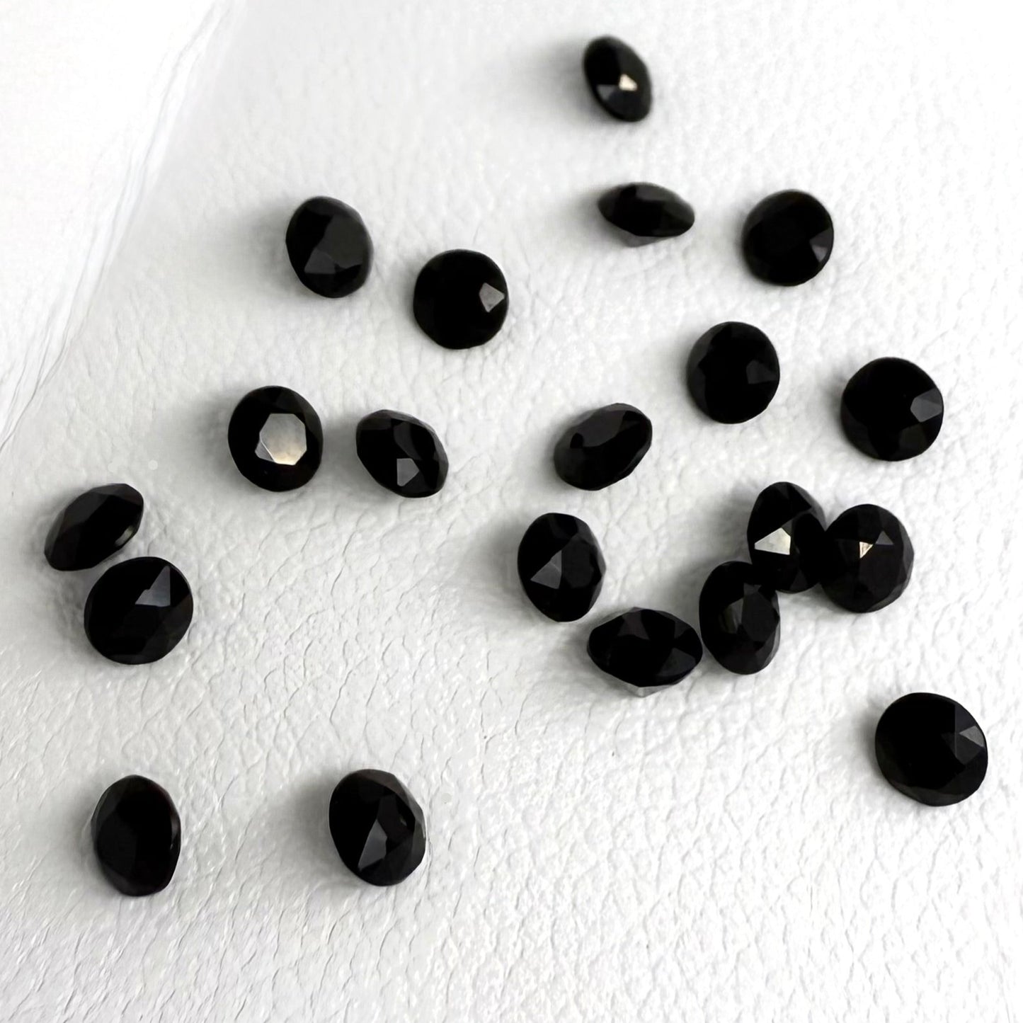 Onyx Lot Round 2.76 Ct