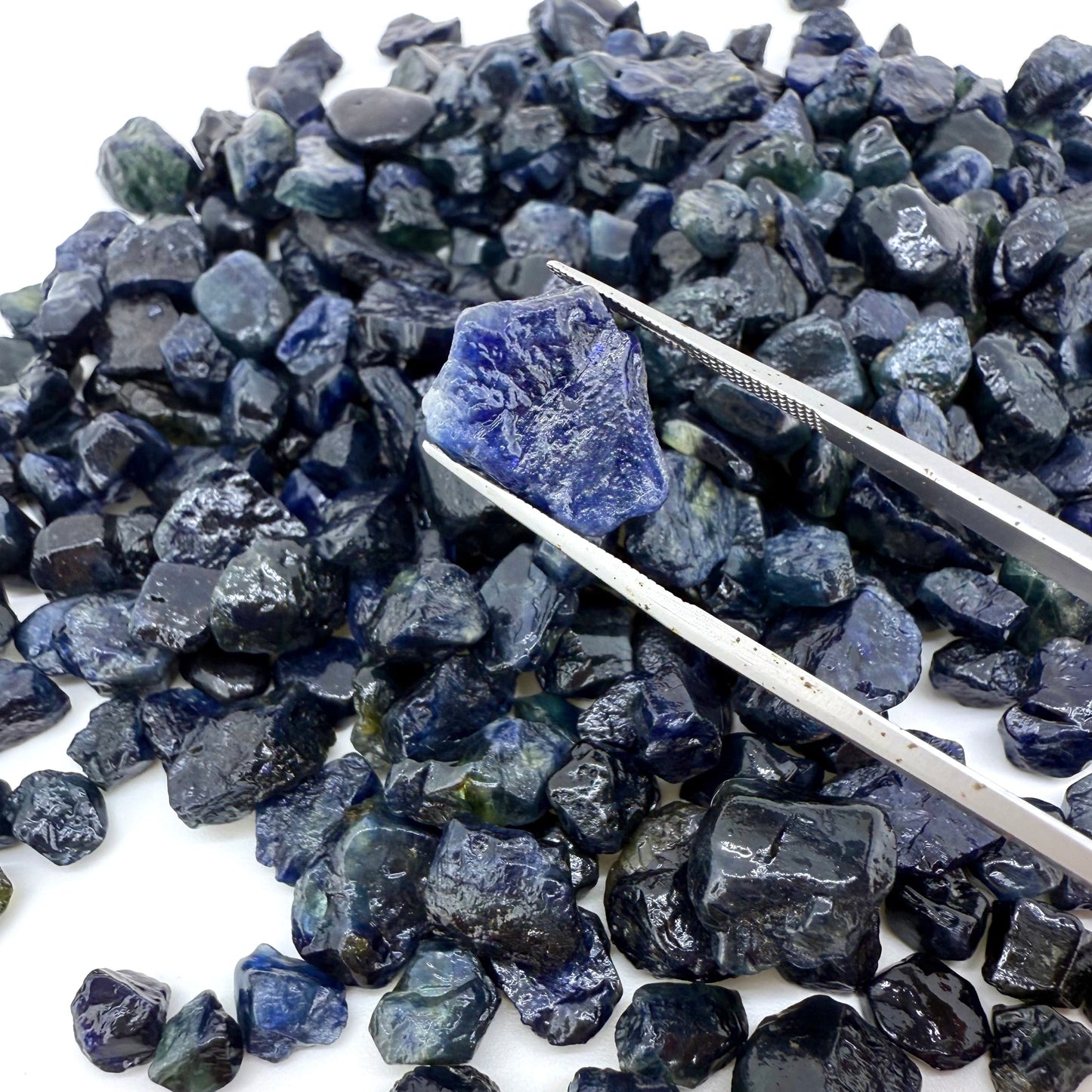 Sapphire Rough Lot R12 - starting 35$ per g