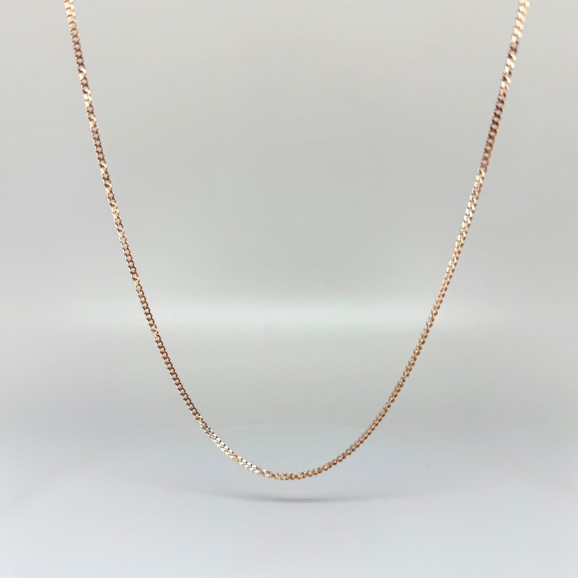 60cm rose gold tone stainless steel chain, polished finish, elegant and durable, ideal for pairing with gemstone pendants.