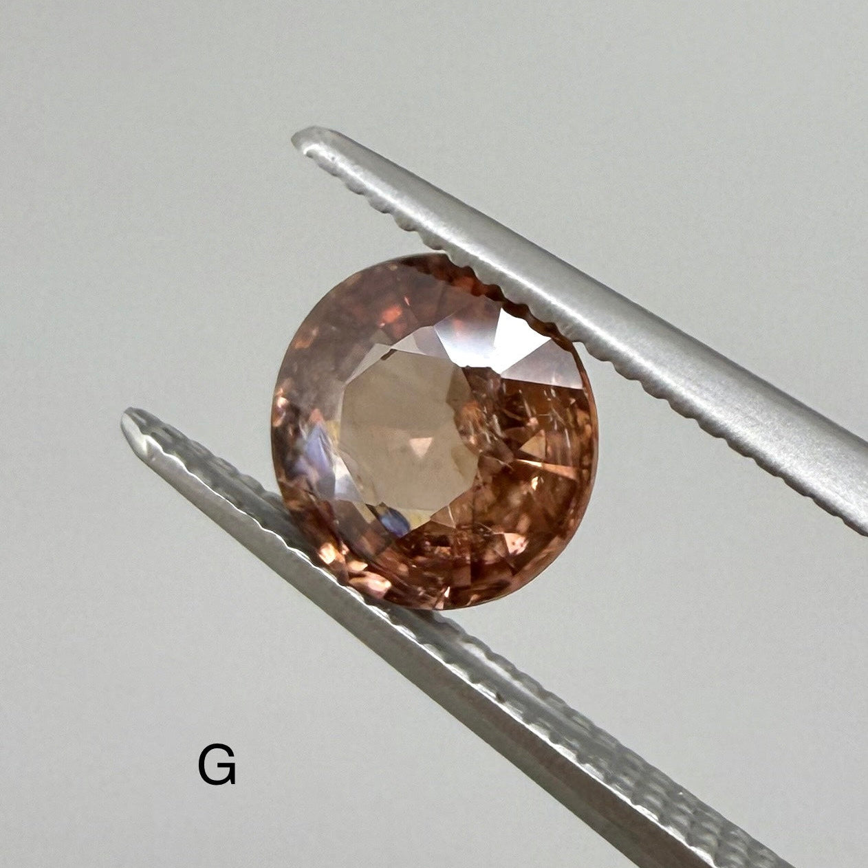 Peach-Pink Hues Zircon Lot Round 9.39 Ct