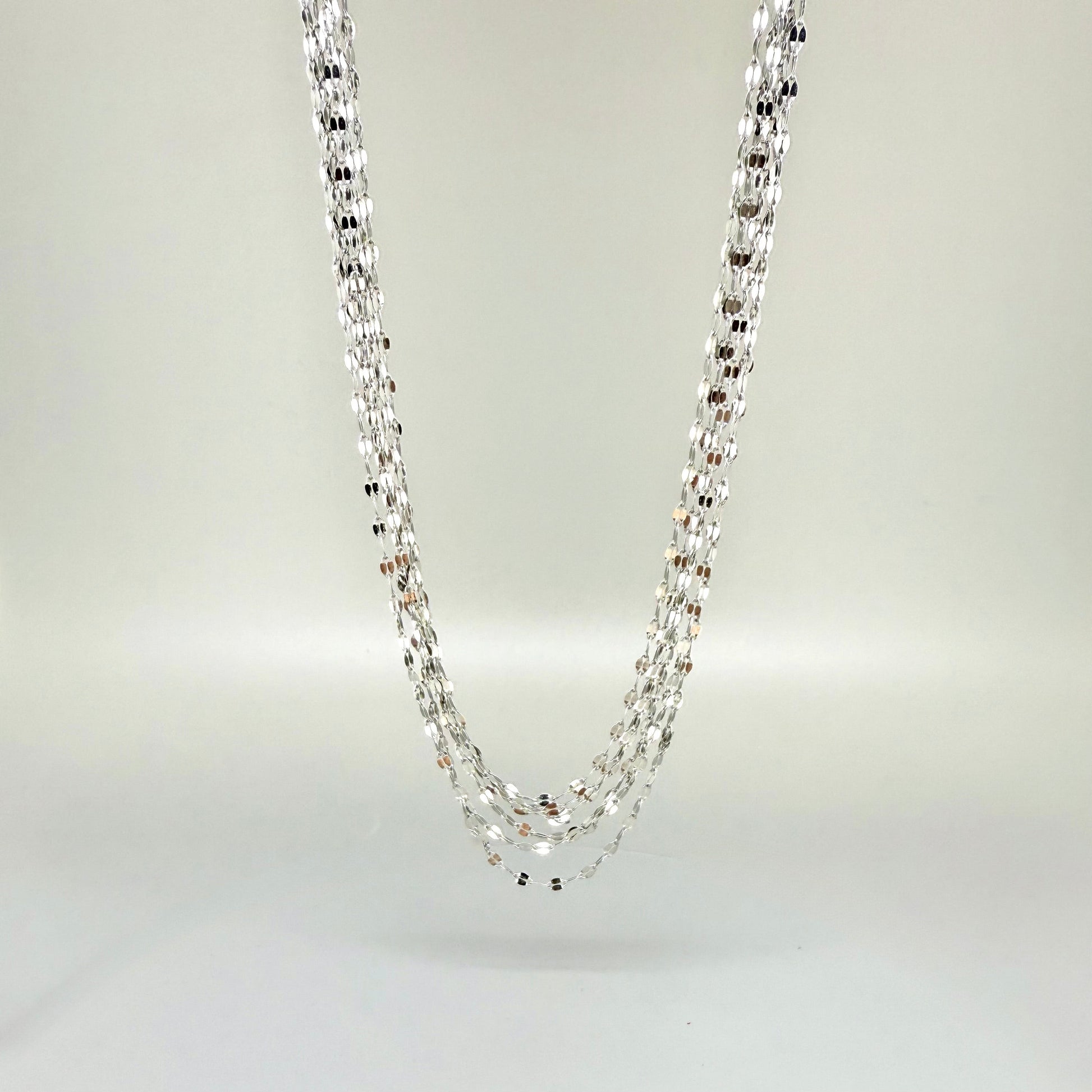 45 cm stainless steel chain with polished finish, elegant and durable, ideal for pairing with gemstone pendants.