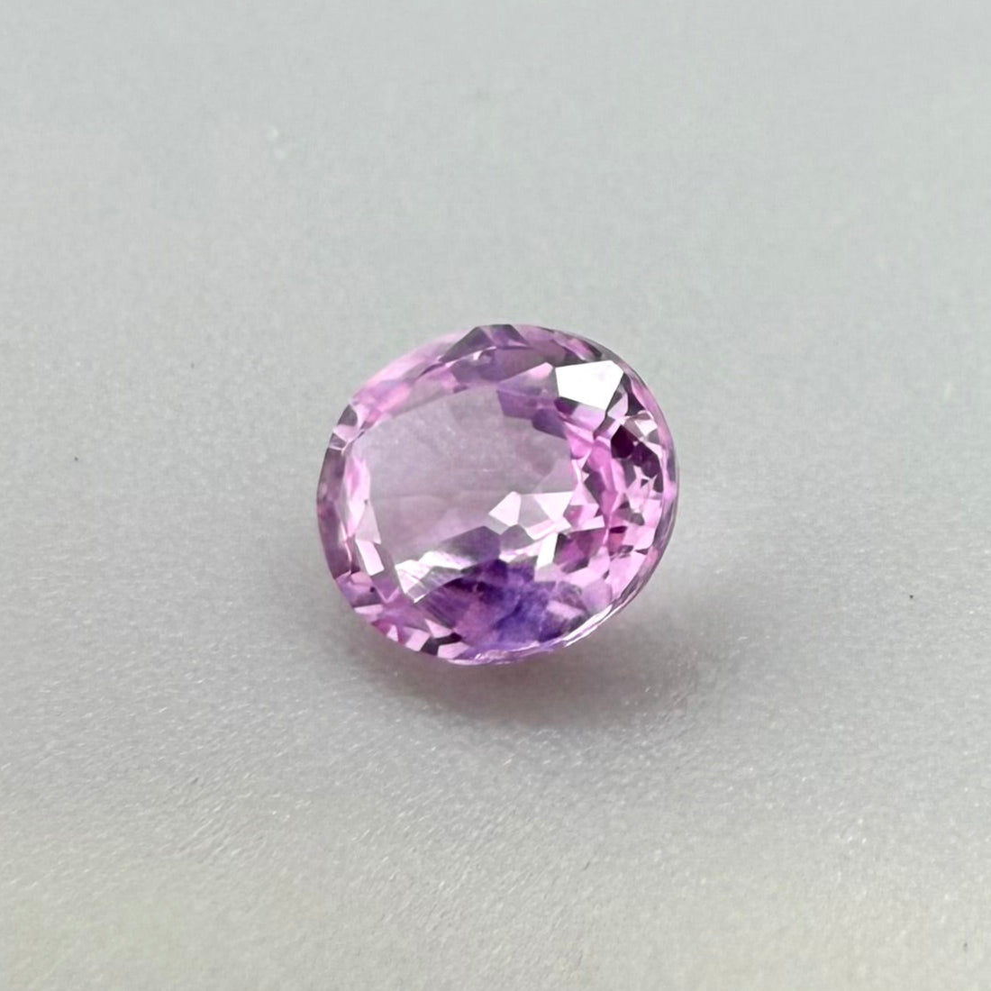 Pink Sapphire Oval 0.4 Ct