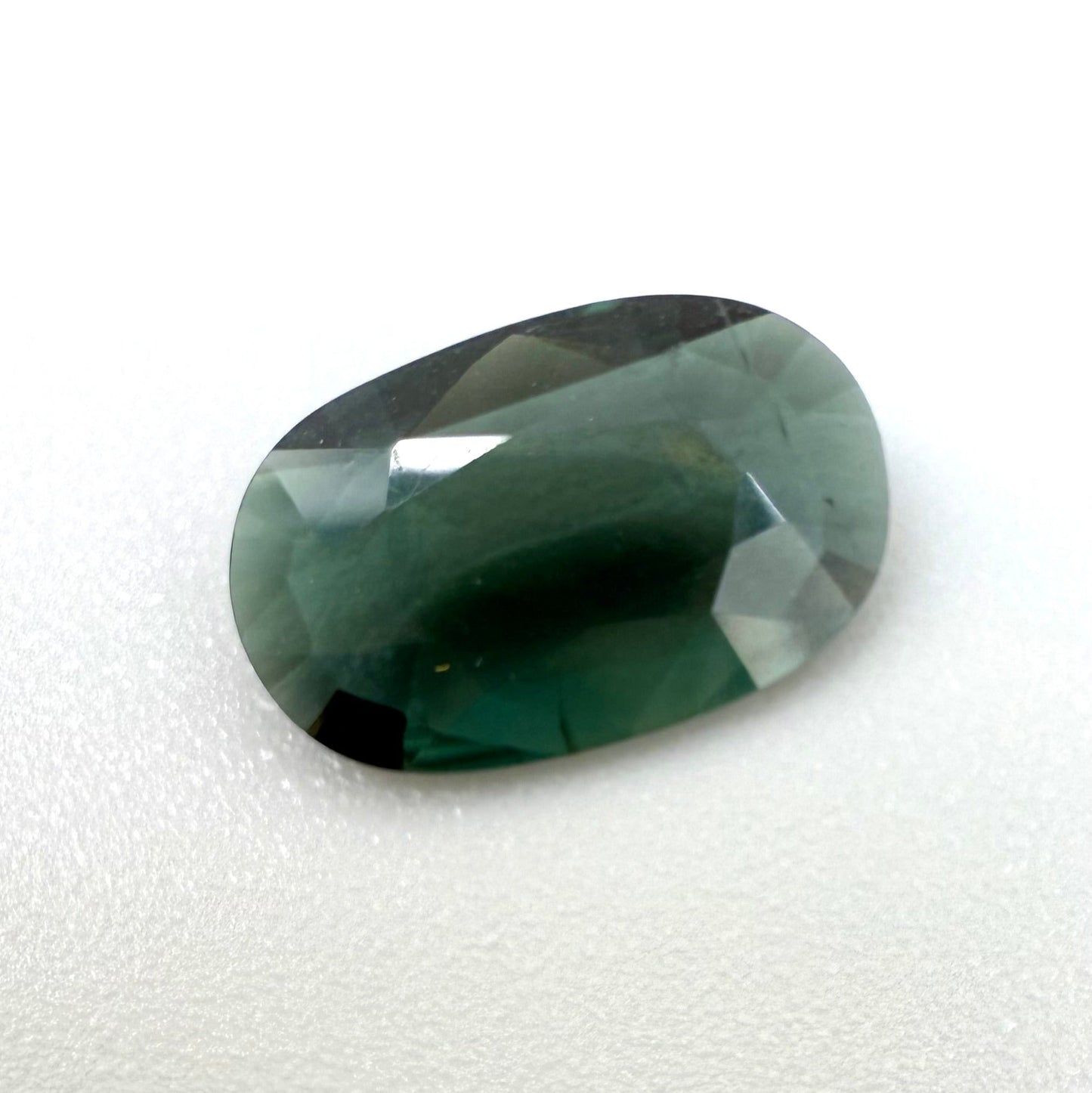 Green Tourmaline Oval 2.04 Ct