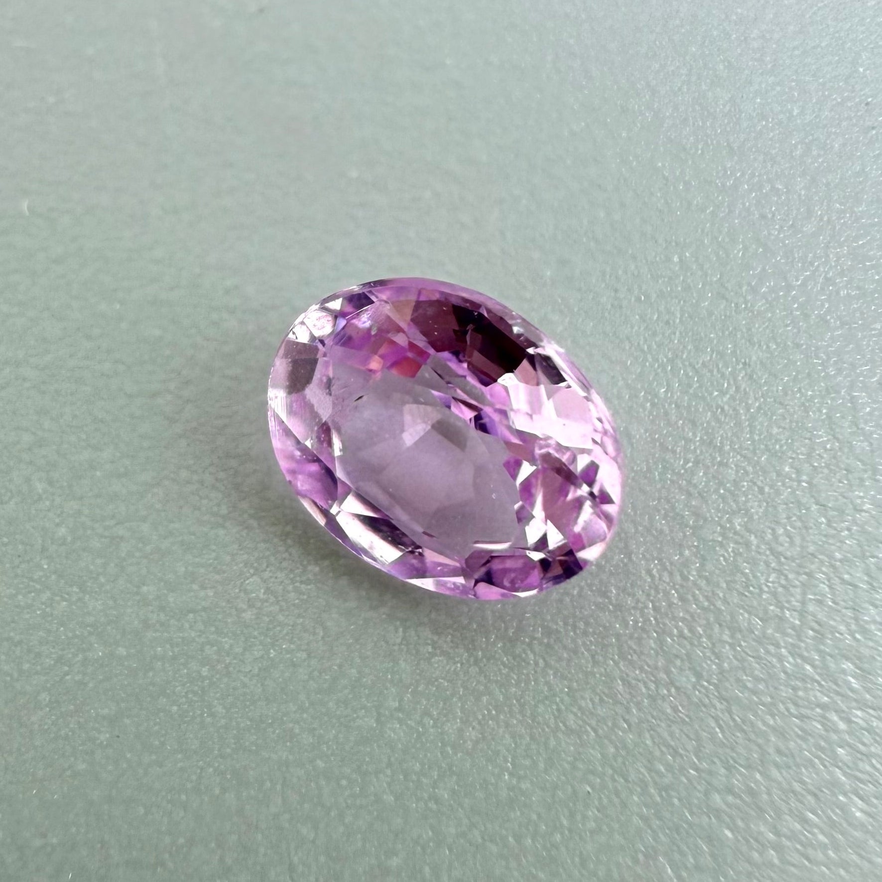 Loose Pink Sapphire gemstone oval cut