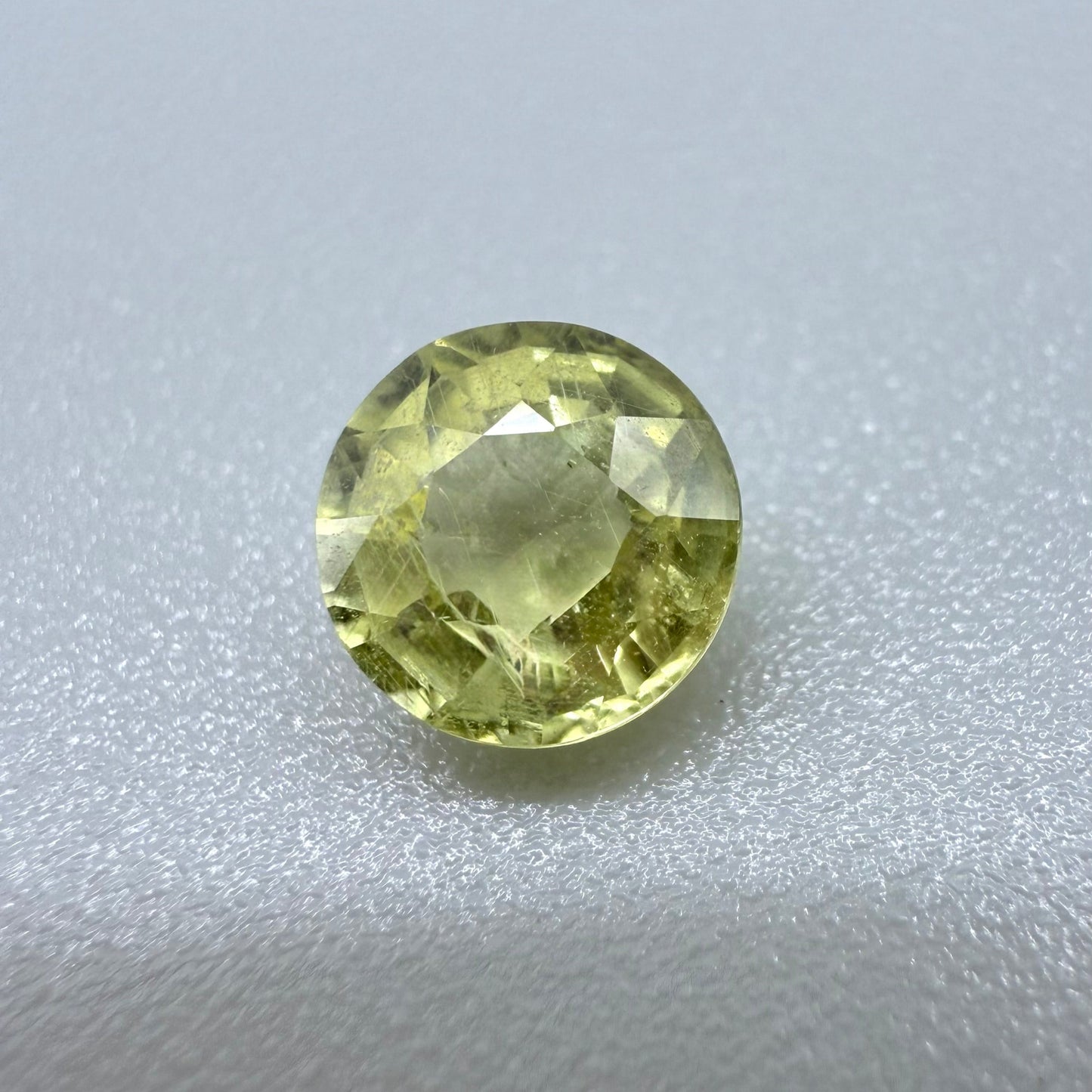 Green-Yellow Prasiolite Round 1.01 Ct