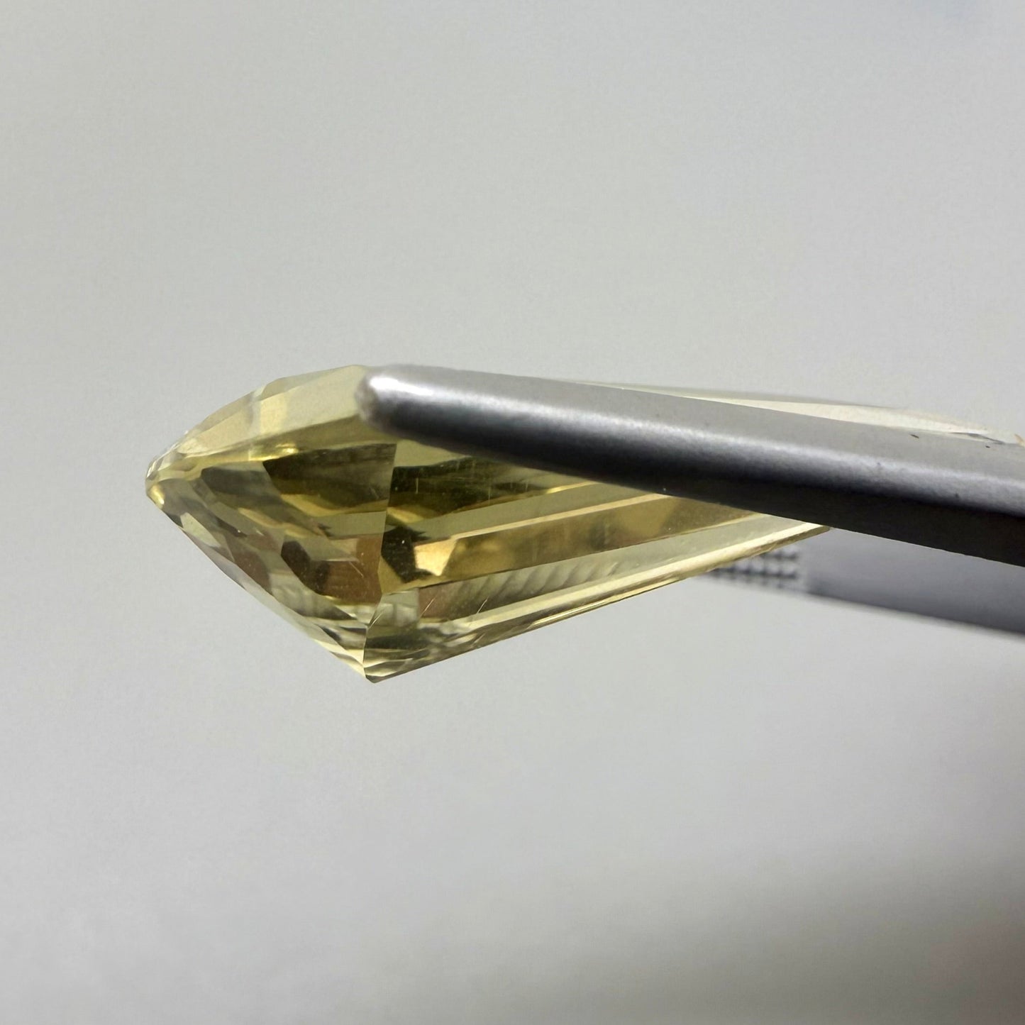 Gold Citrine Fancy 7.35 Ct