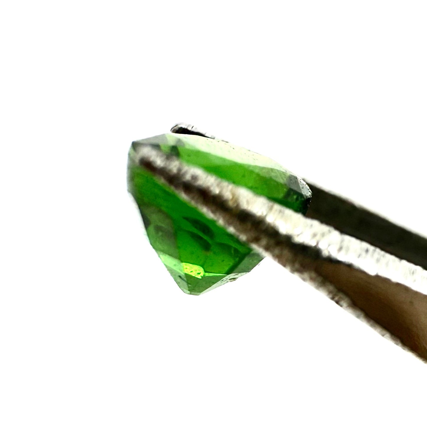 Chrome Diopside Round 0.45 Ct