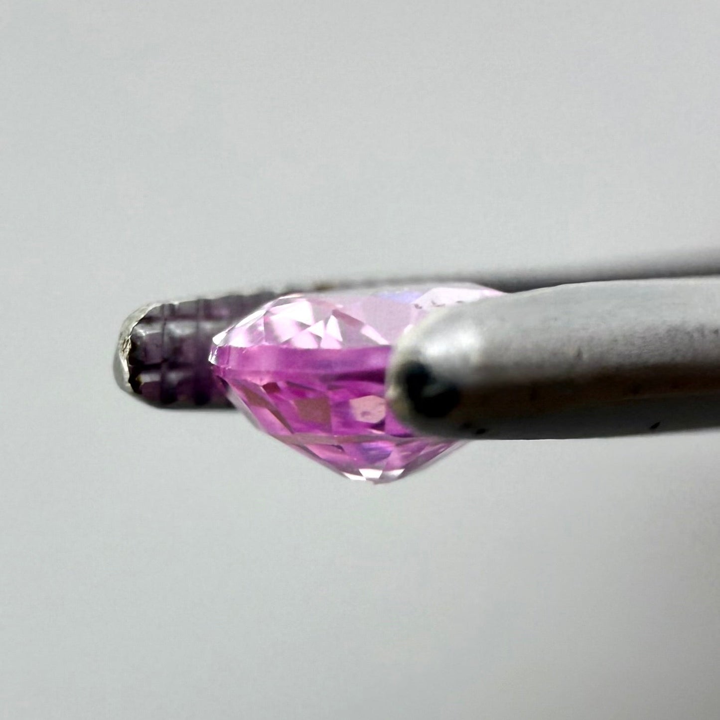 Pink Sapphire Oval 0.45 Ct