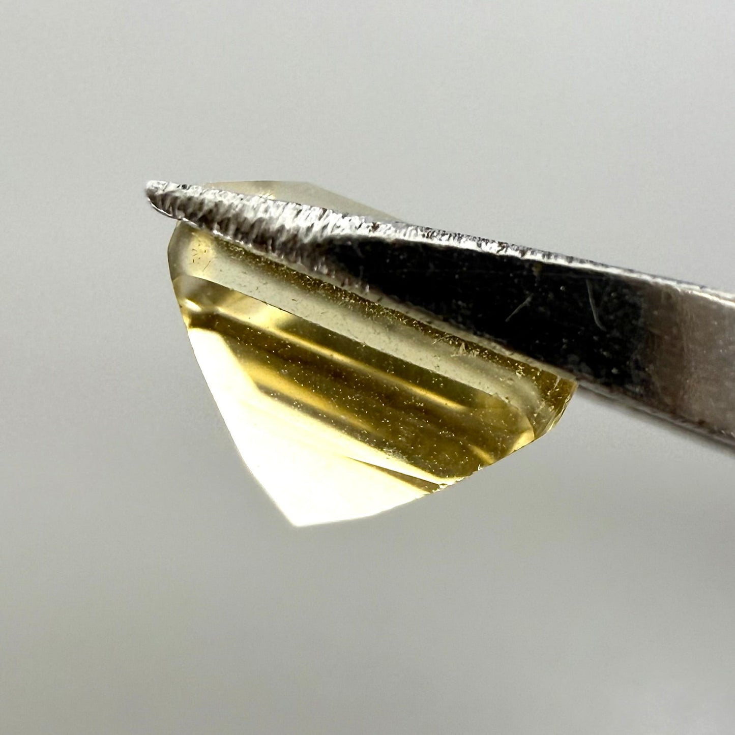 Gold Hues Citrine Square 1.76 Ct