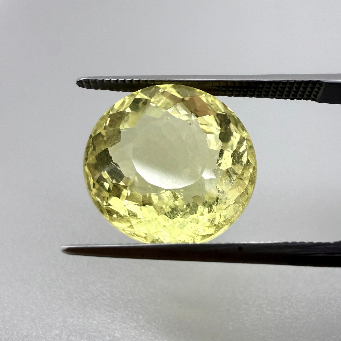 Lemon Quartz Round 10.39 Ct