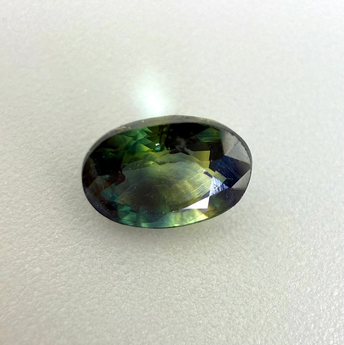 Bi-Color (Green Blue) Sapphire Oval 0.69 Ct