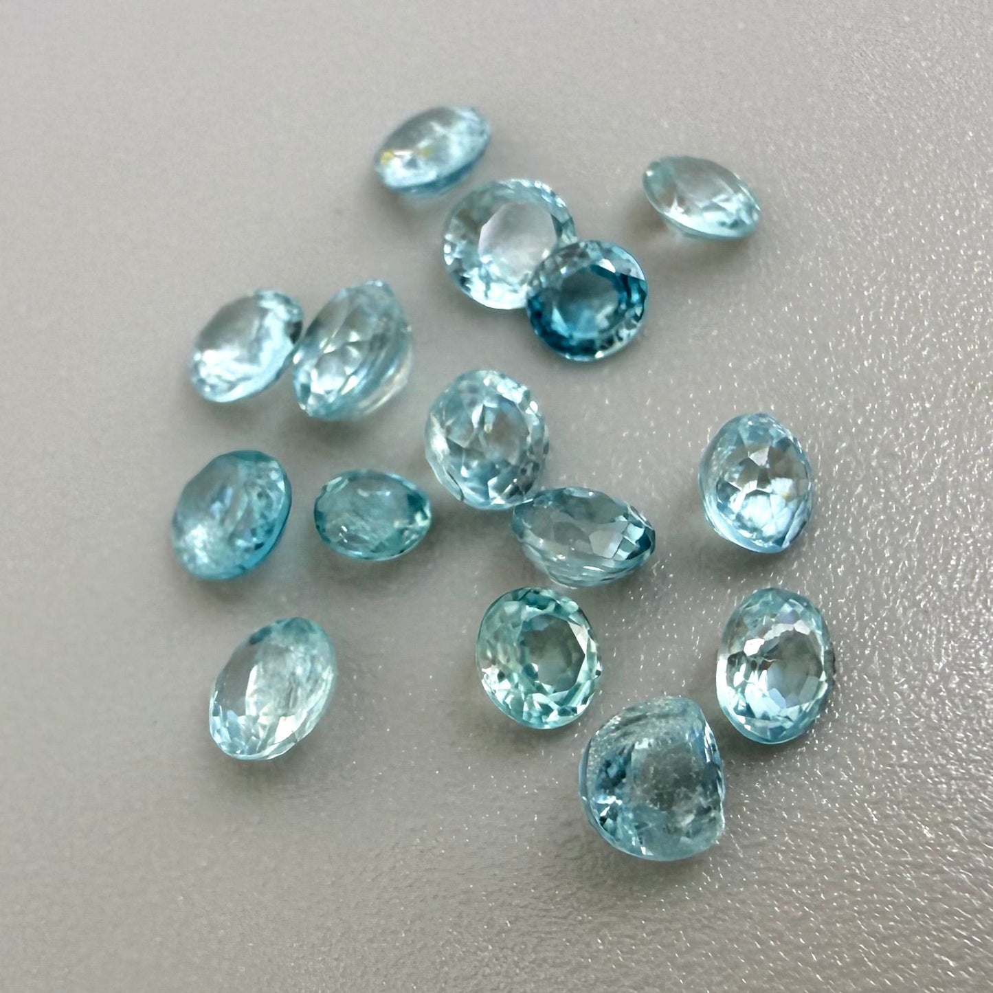 Swiss Blue Topaz Lot Round 3.18 Ct