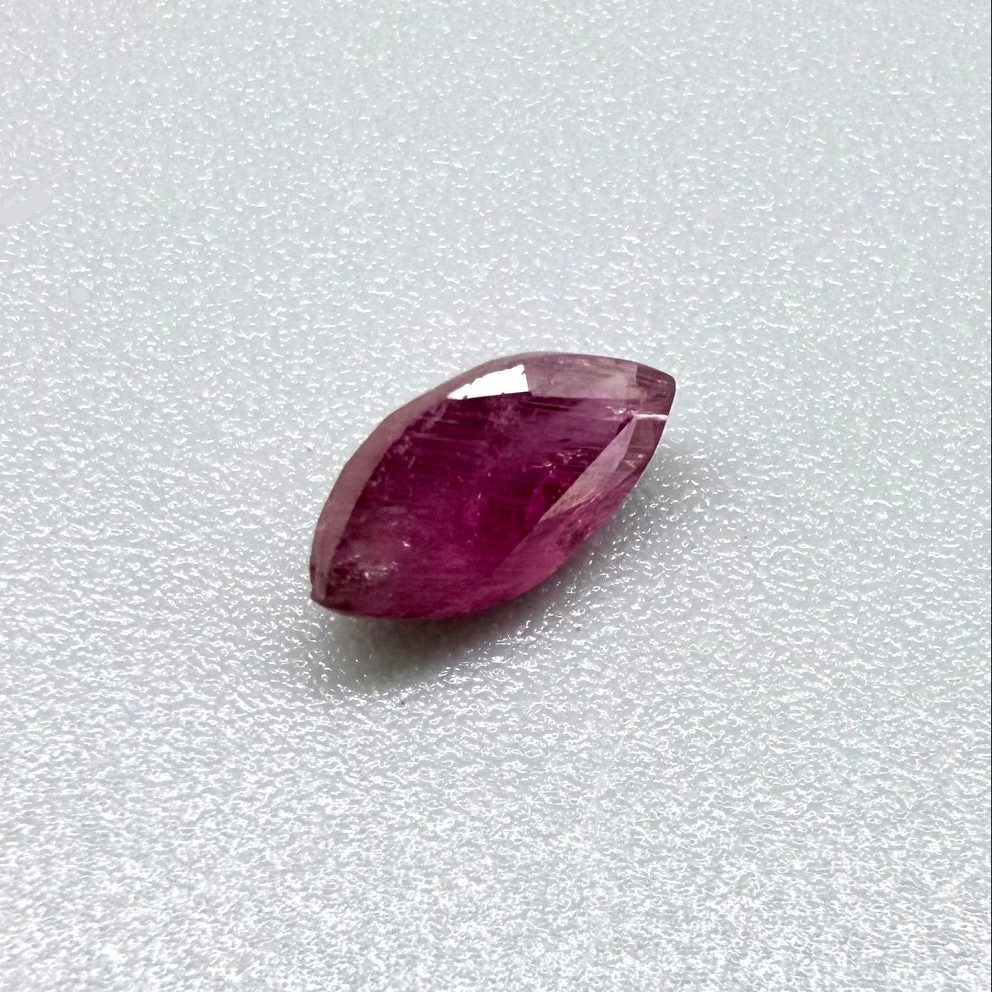 Pink-Purple Sapphire Marquise 0.9 Ct