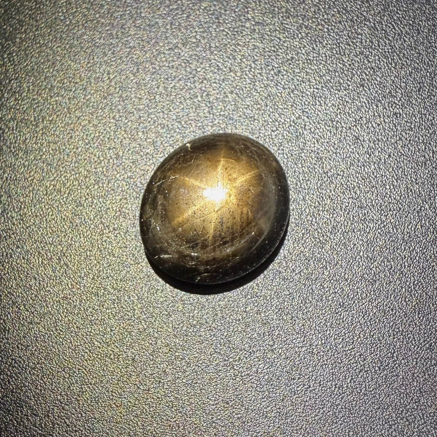 Golden-Brown Star Sapphire Cabochon 14.86 Ct