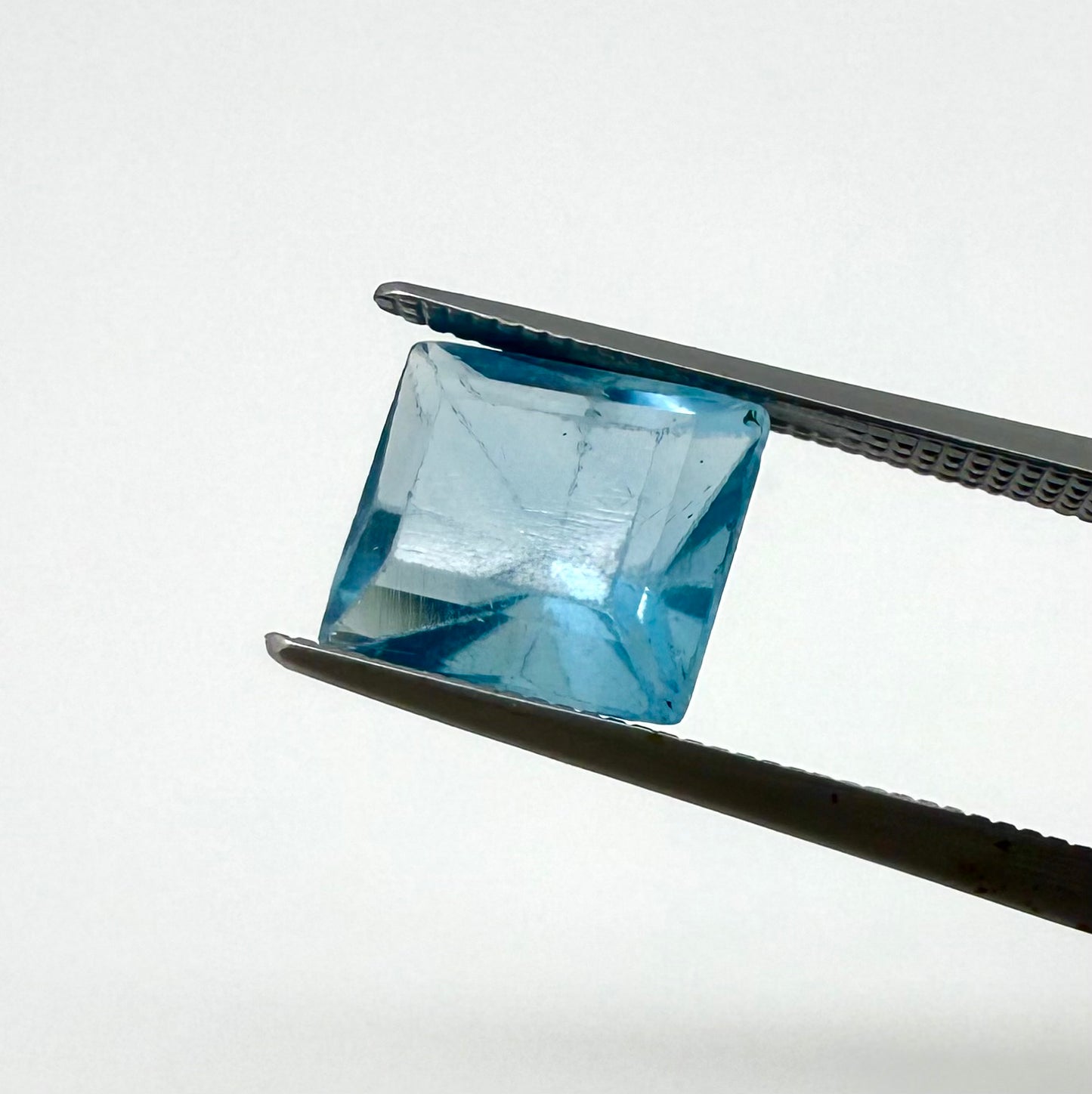 Blue Fluorite Princess 4.15 Ct