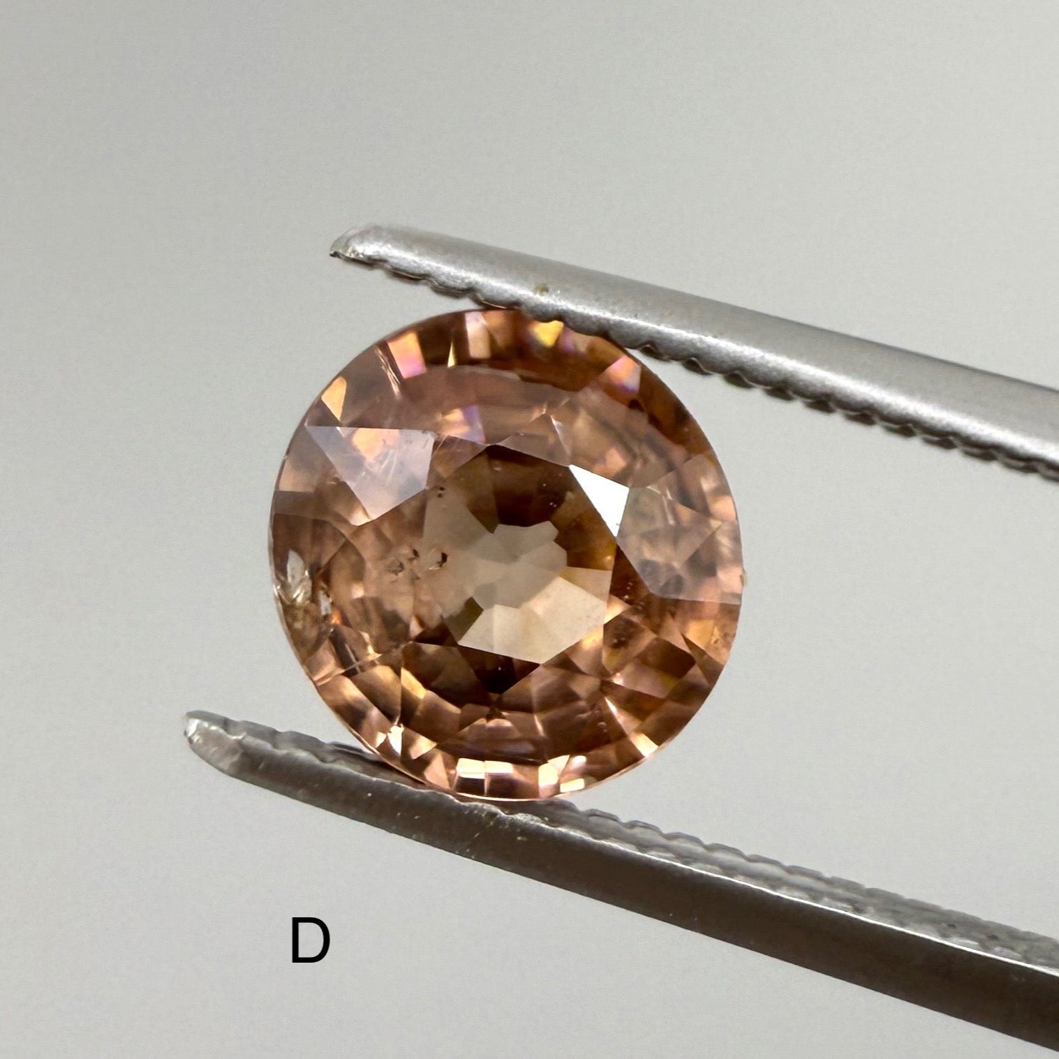 Loose Peach-Pink Zircon gemstone lot, round