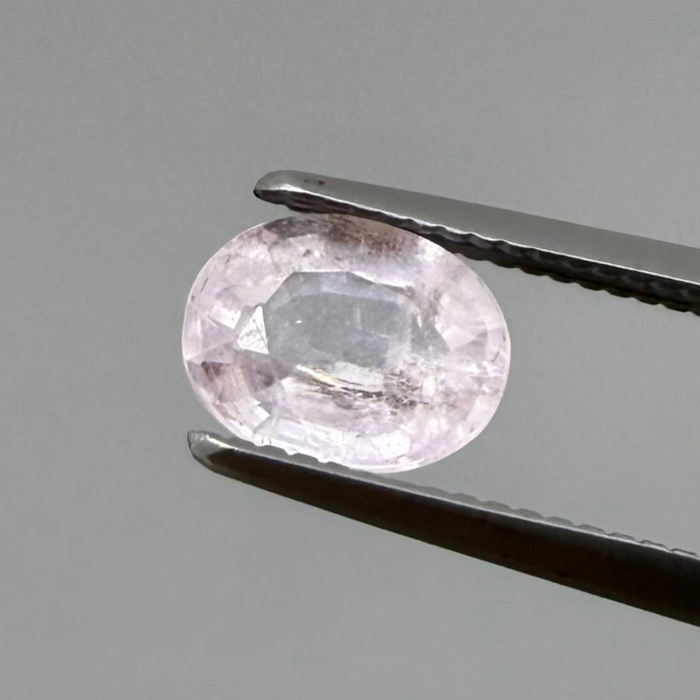 Pale Pink Morganite Oval 0.66 Ct