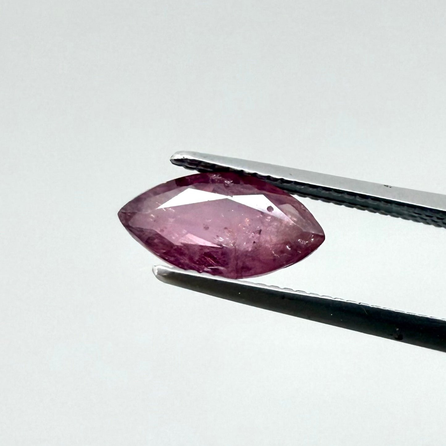 Pink Sapphire Marquise 1.1 Ct